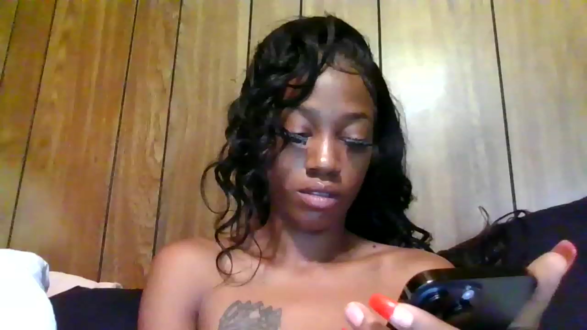 Gallery image thumbnail from AYummy1's myfreecams stream on, 06/18/2023, 16:40 image 4 of 20