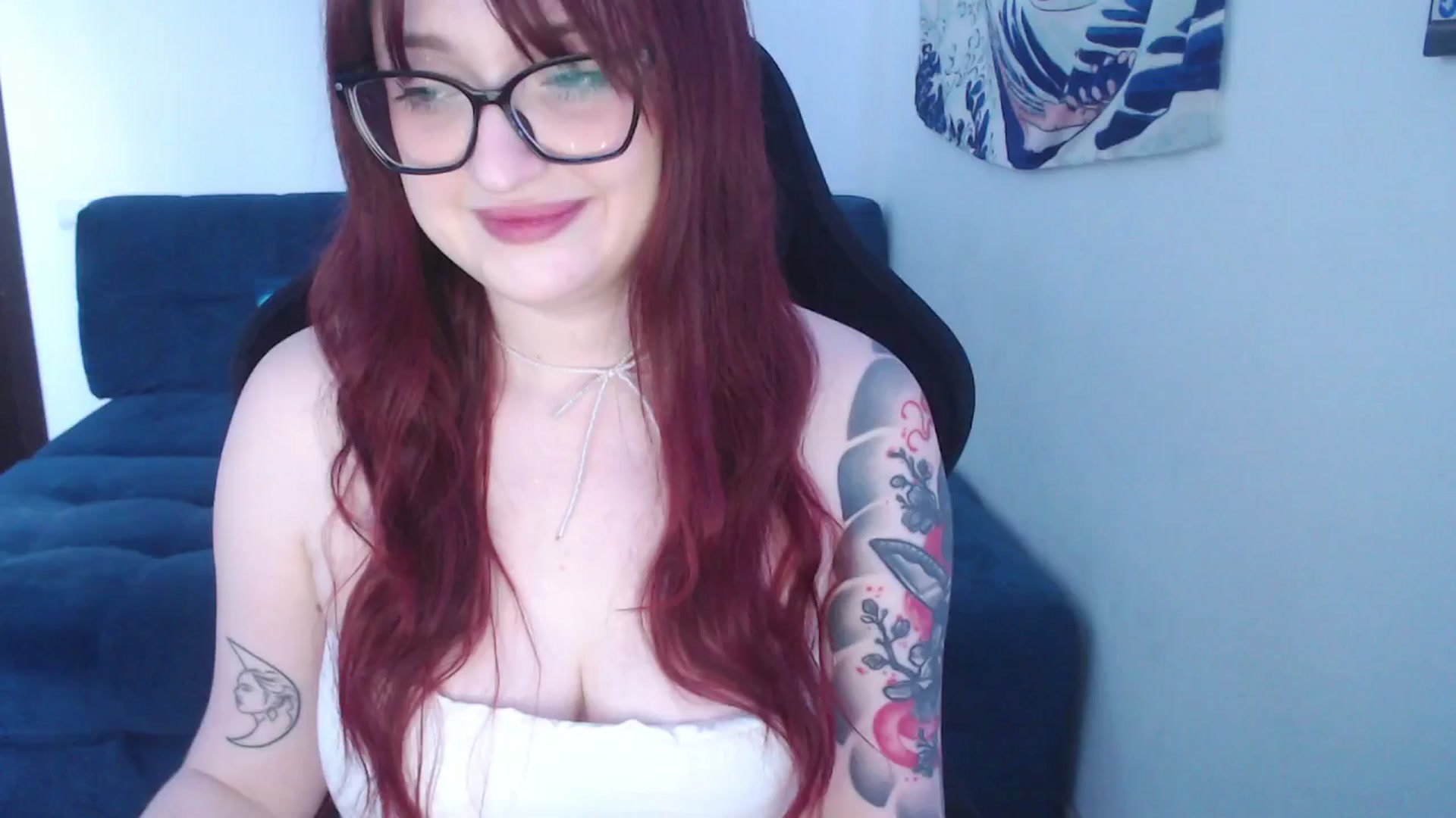 Gallery image thumbnail from A_Bad_Idea's myfreecams stream on, 03/19/2025, 07:38 image 17 of 20