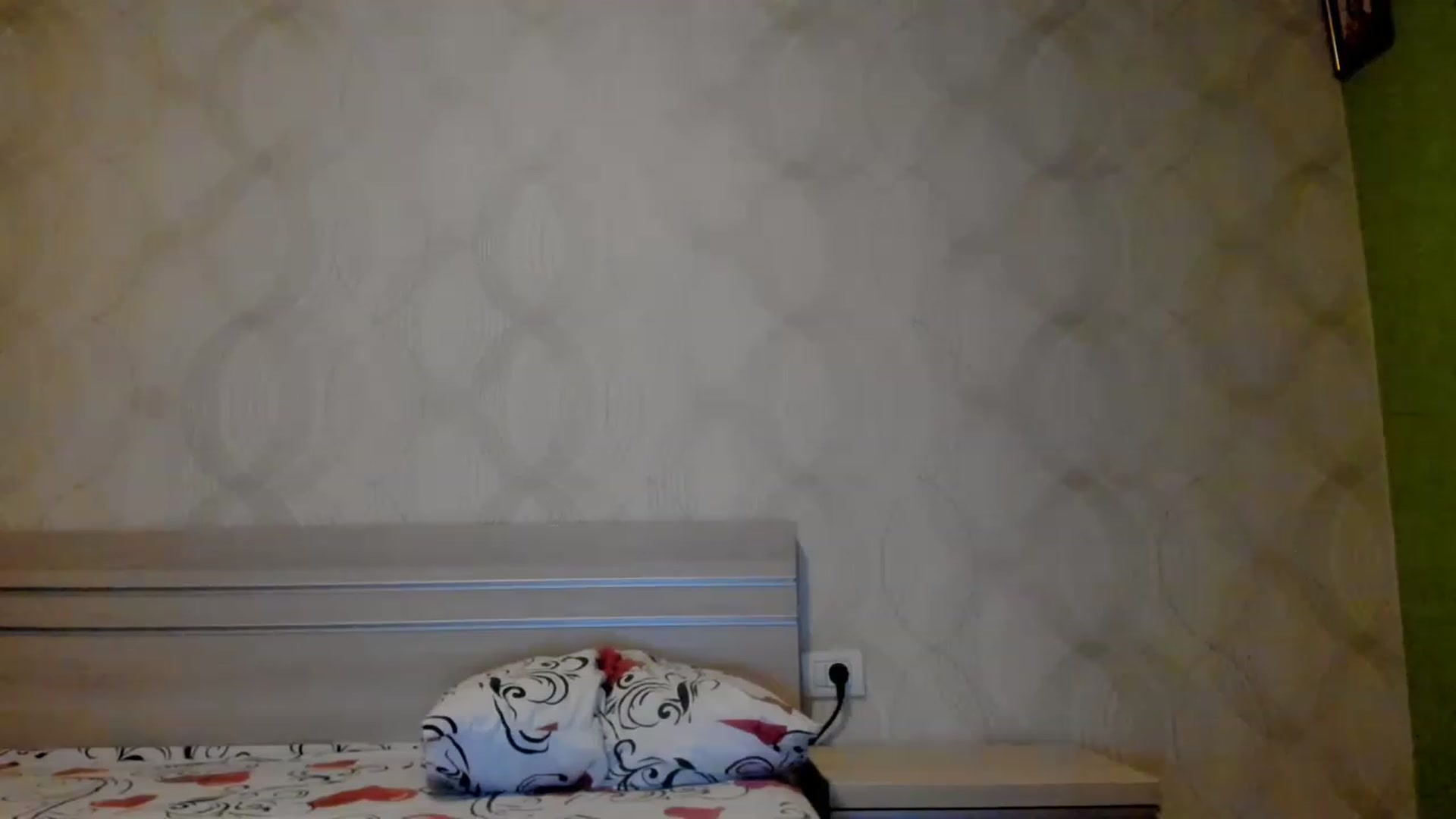 Gallery image thumbnail from A_Butterfly_1's myfreecams stream on, 12/19/2022, 20:12 image 17 of 20