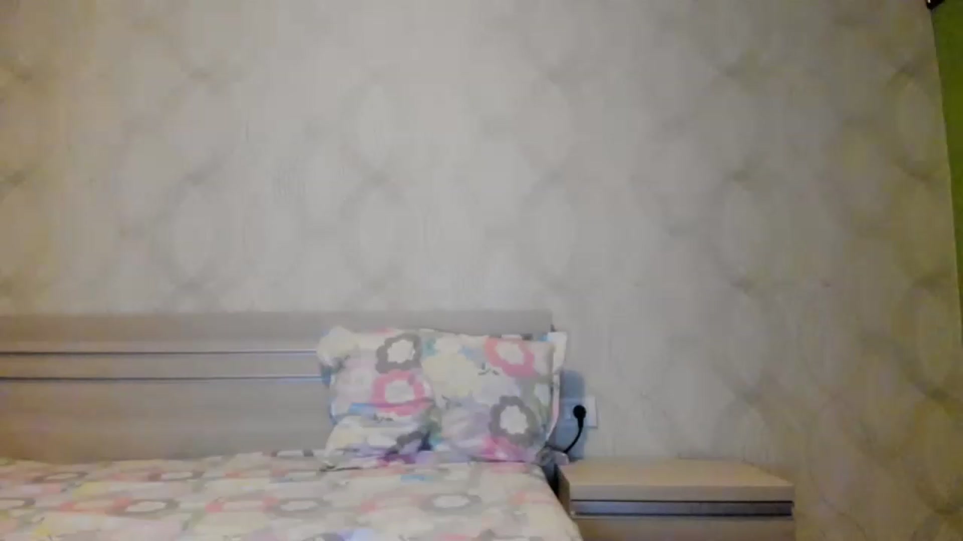 Gallery image thumbnail from A_Butterfly_1's myfreecams stream on, 12/23/2022, 20:14 image 9 of 20