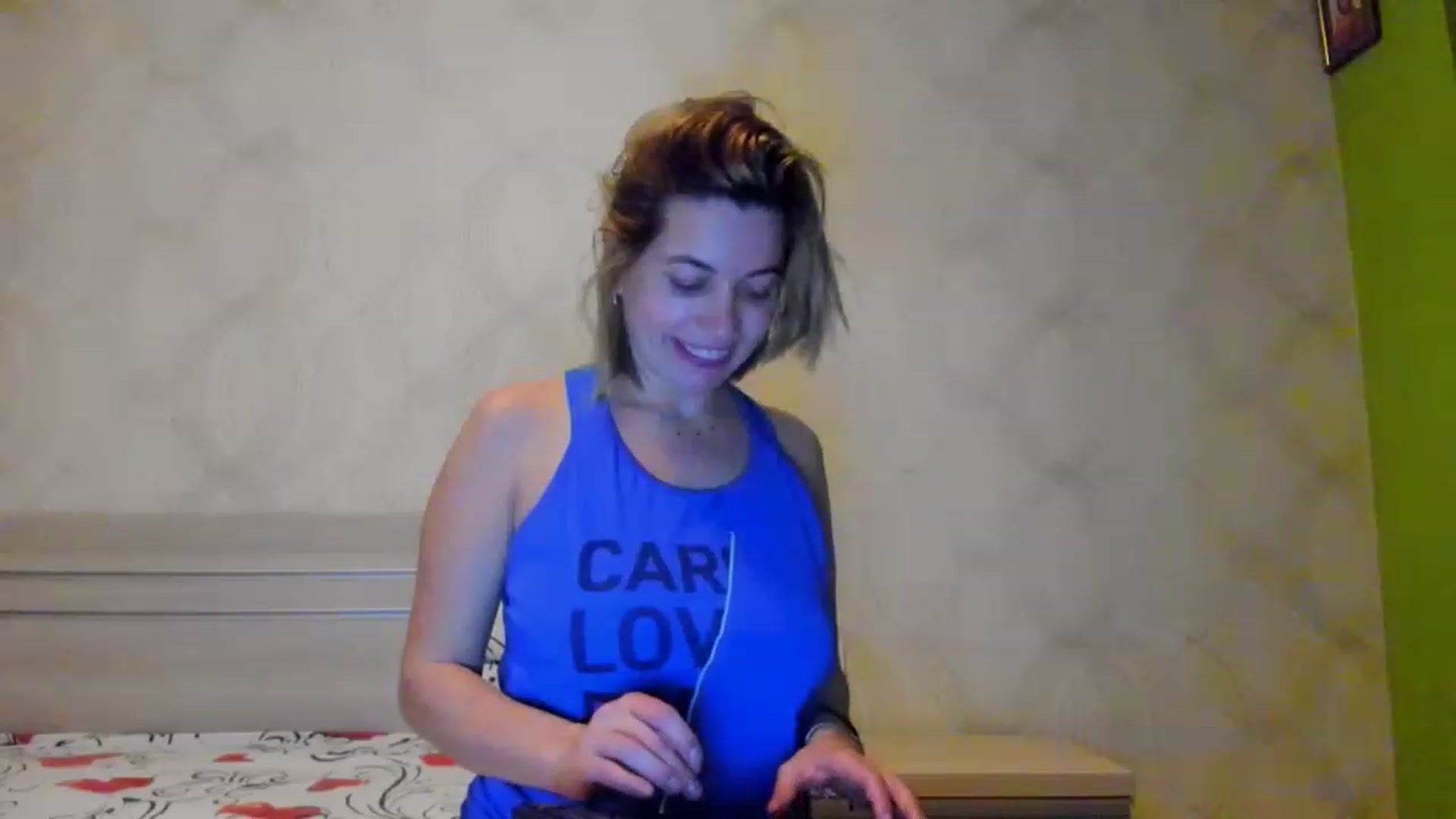 Gallery image thumbnail from A_Butterfly_1's myfreecams stream on, 01/02/2023, 19:16 image 10 of 20