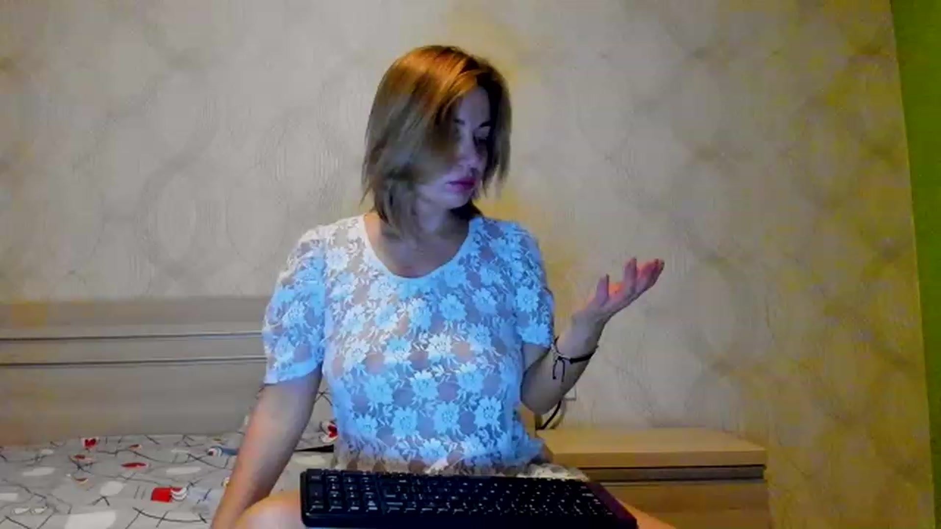 Gallery image thumbnail from A_Butterfly_1's myfreecams stream on, 01/20/2023, 19:52 image 7 of 20