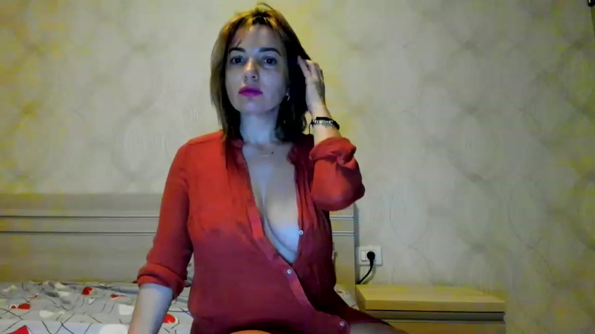Gallery image thumbnail from A_Butterfly_1's myfreecams stream on, 01/28/2023, 20:32 image 19 of 20