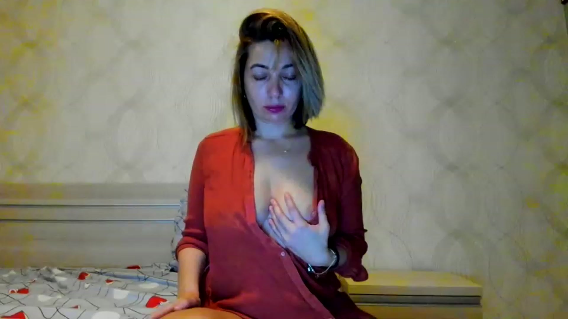 Gallery image thumbnail from A_Butterfly_1's myfreecams stream on, 01/28/2023, 20:32 image 20 of 20