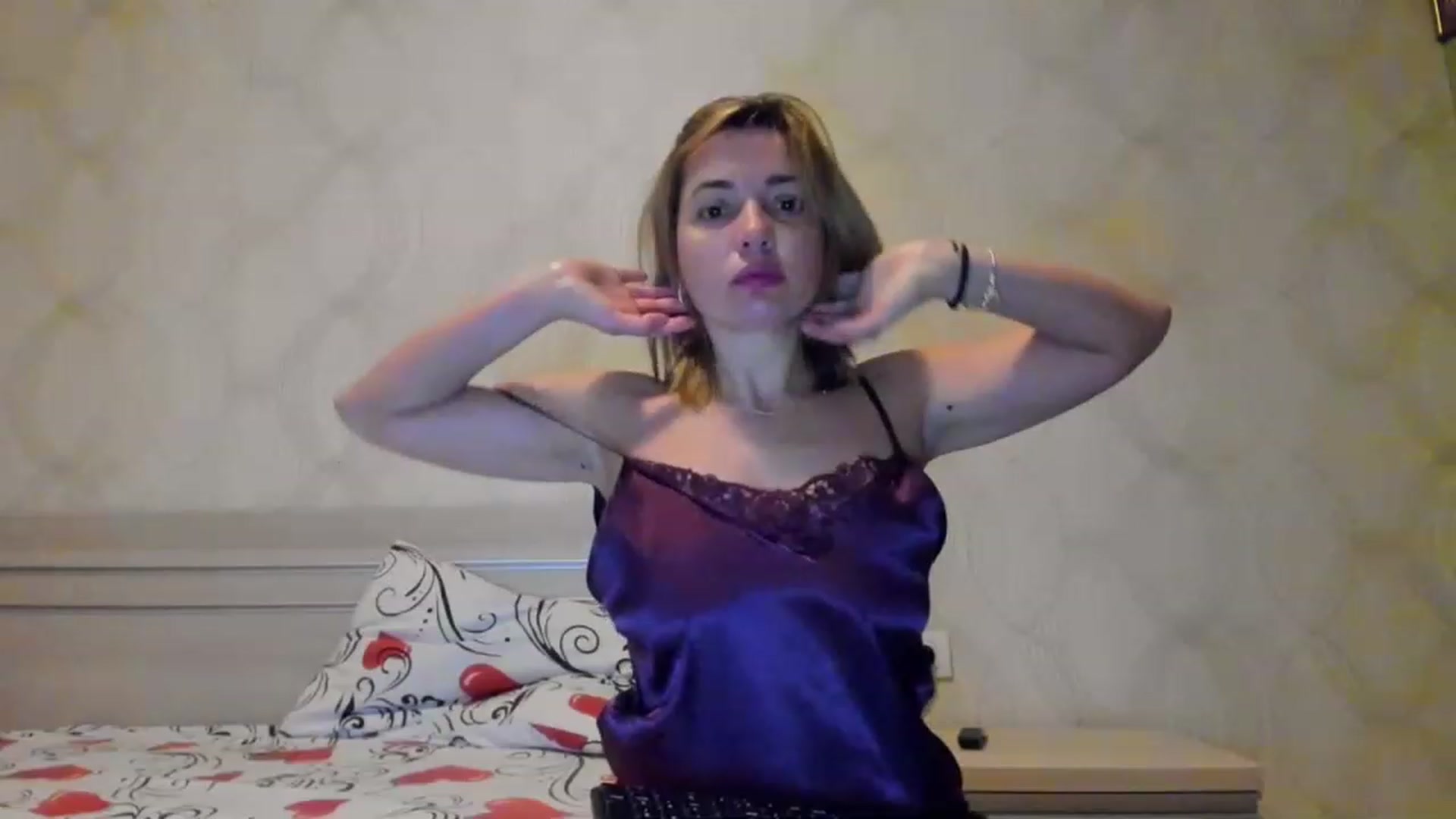 Gallery image thumbnail from A_Butterfly_1's myfreecams stream on, 03/04/2023, 20:43 image 11 of 20