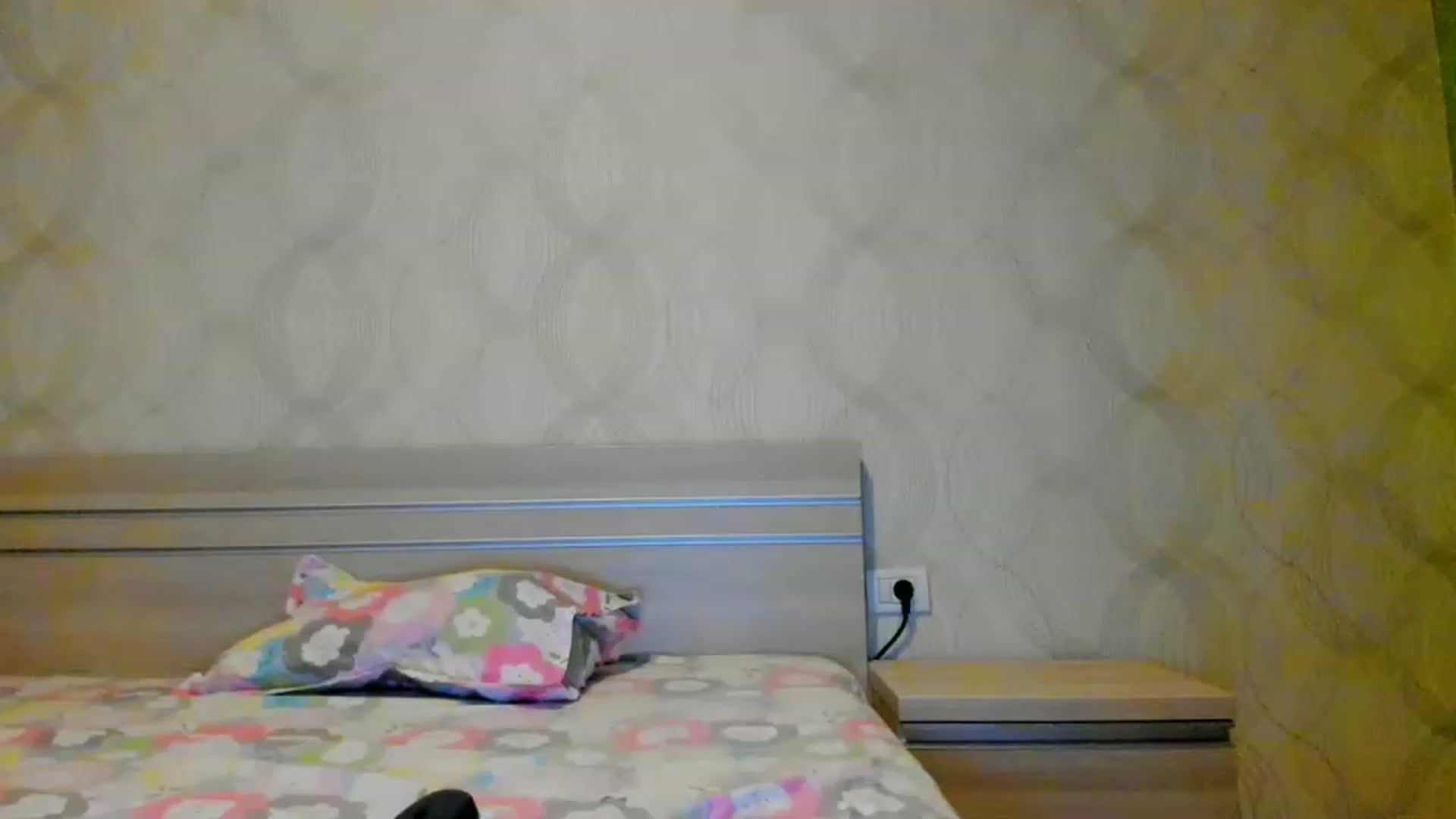 Gallery image thumbnail from A_Butterfly_1's myfreecams stream on, 05/01/2023, 19:26 image 1 of 20