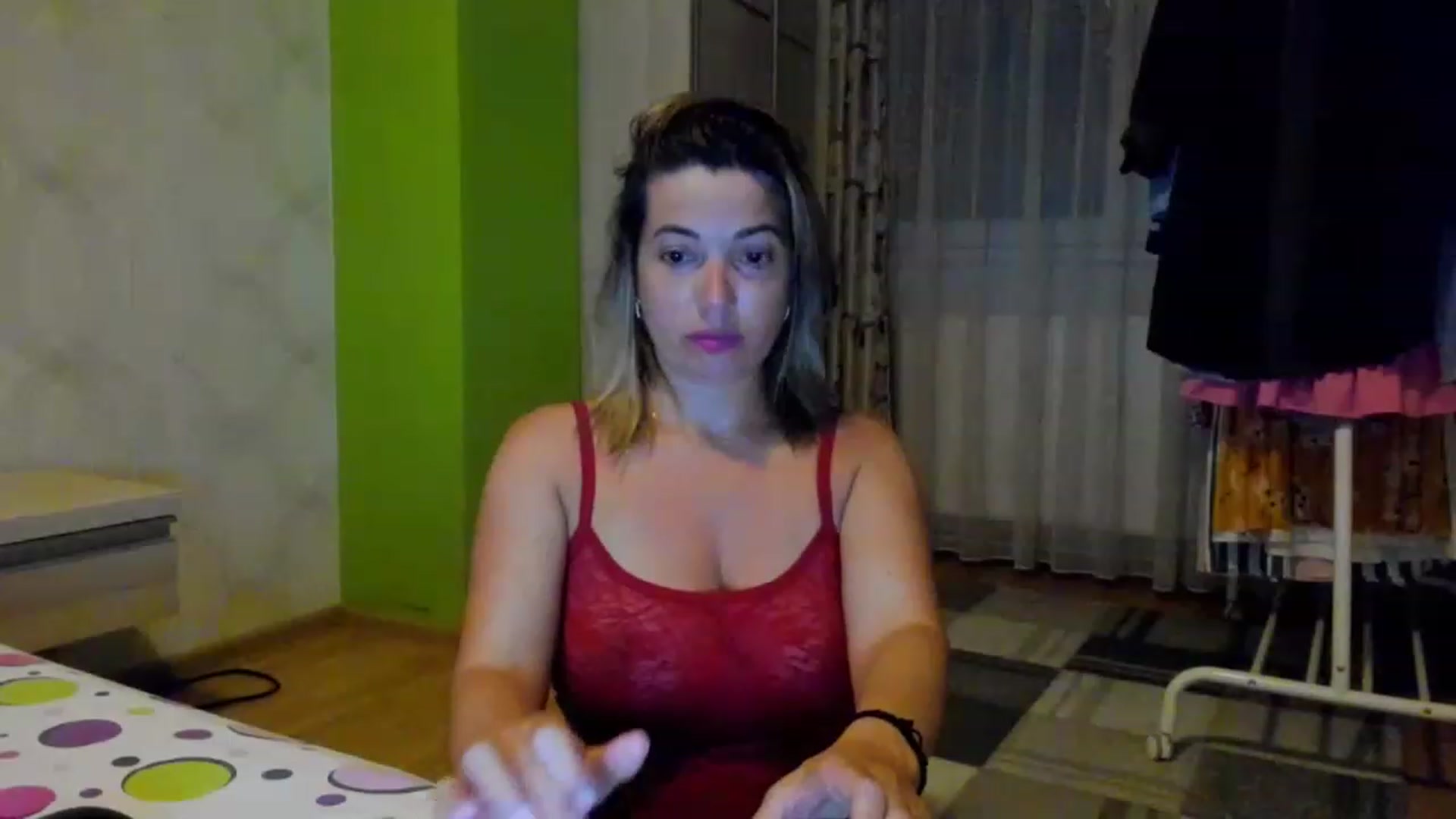 Gallery image thumbnail from A_Butterfly_1's myfreecams stream on, 06/22/2023, 18:43 image 10 of 20