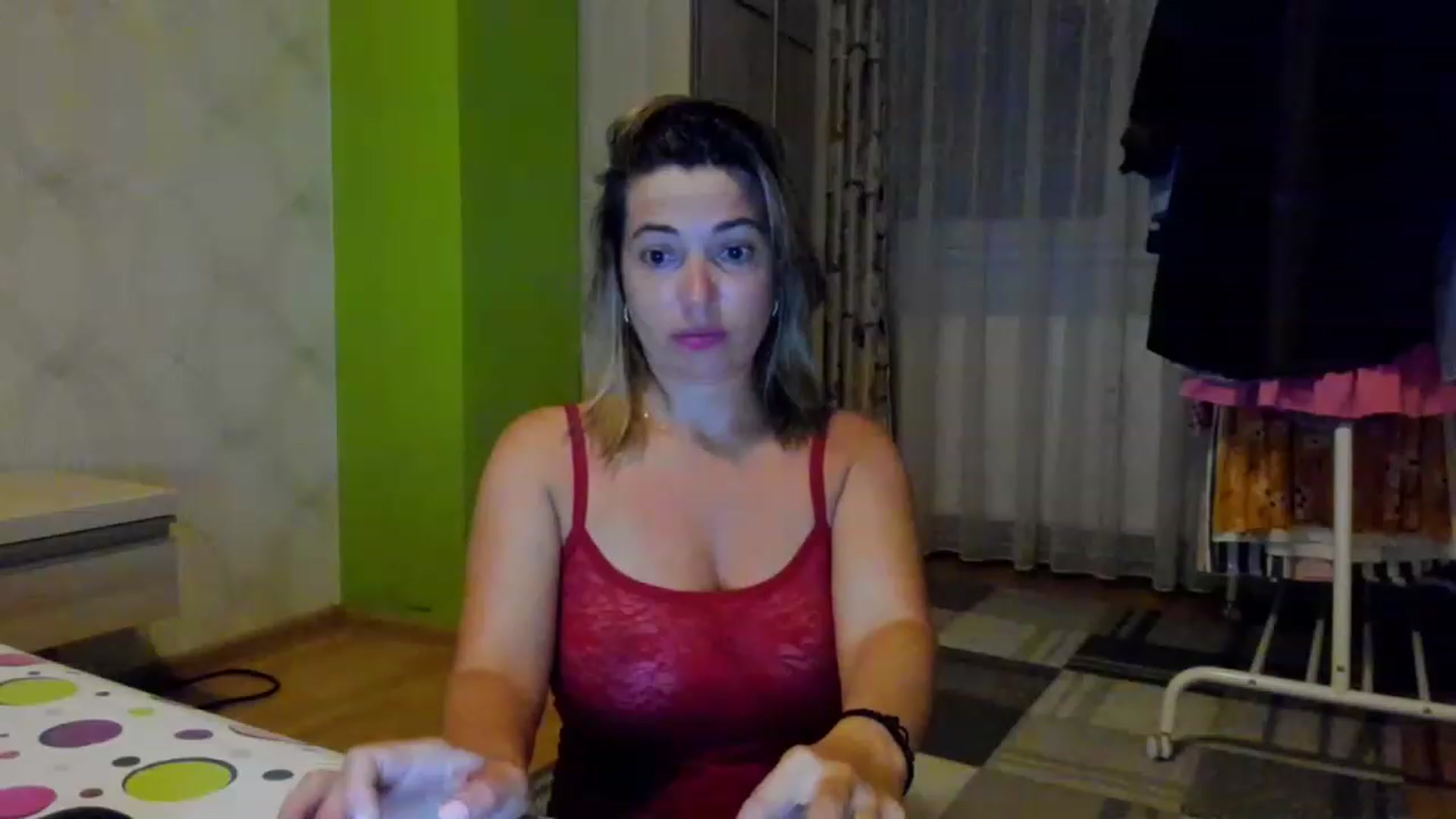 Gallery image thumbnail from A_Butterfly_1's myfreecams stream on, 06/22/2023, 18:43 image 9 of 20