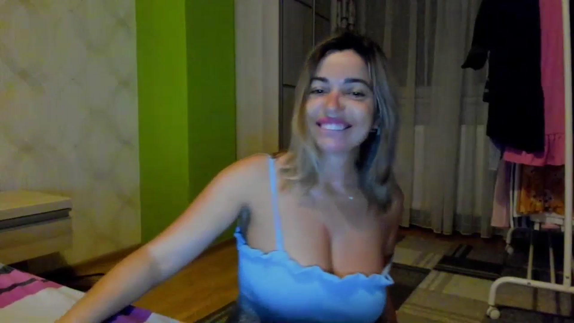 Gallery image thumbnail from A_Butterfly_1's myfreecams stream on, 06/28/2023, 19:44 image 7 of 20