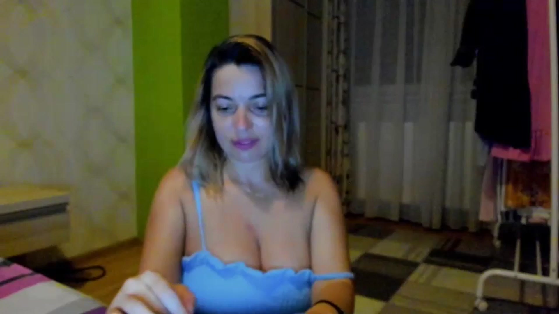 Gallery image thumbnail from A_Butterfly_1's myfreecams stream on, 06/28/2023, 19:44 image 9 of 20