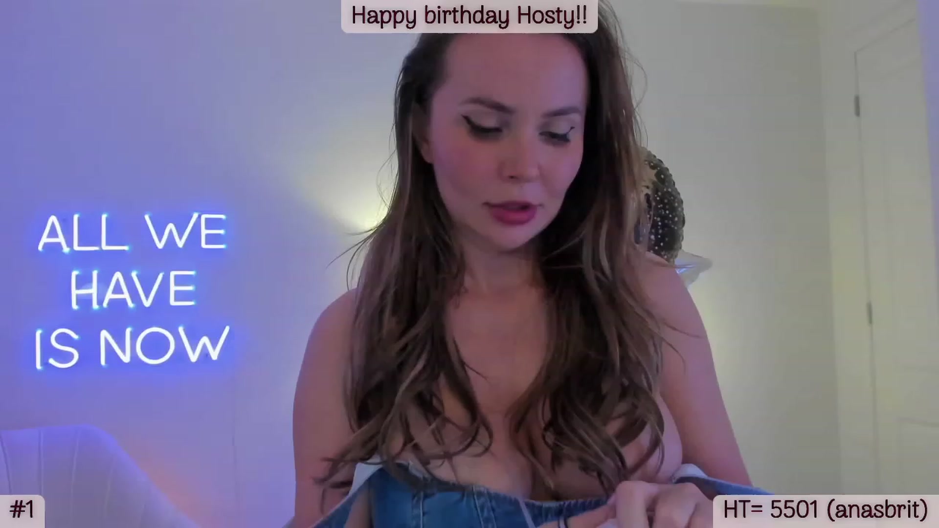 Gallery image thumbnail from A_Cult's myfreecams stream on, 02/18/2023, 05:53 image 9 of 20