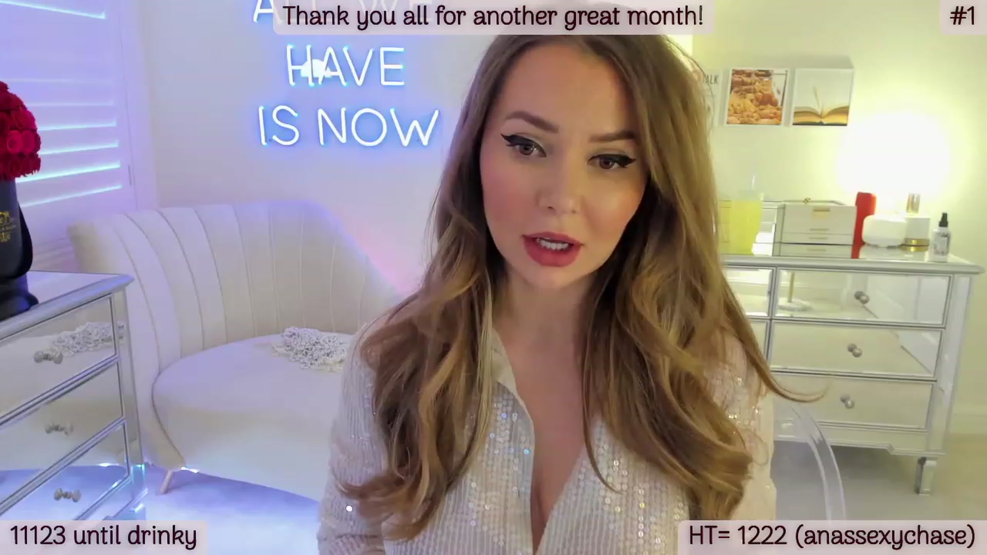 Gallery image thumbnail from A_Cult's myfreecams stream on, 03/01/2023, 24:58 image 7 of 20