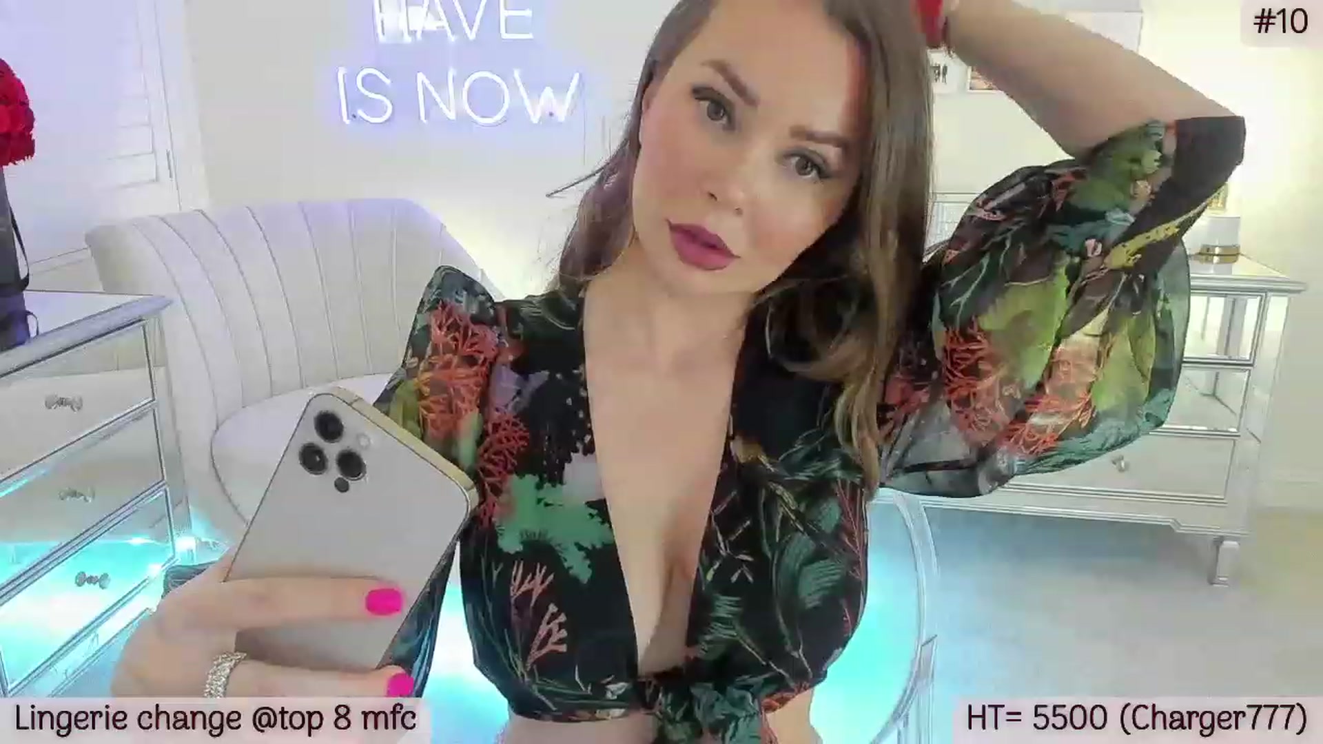 Gallery image thumbnail from A_Cult's myfreecams stream on, 03/18/2023, 01:57 image 12 of 20