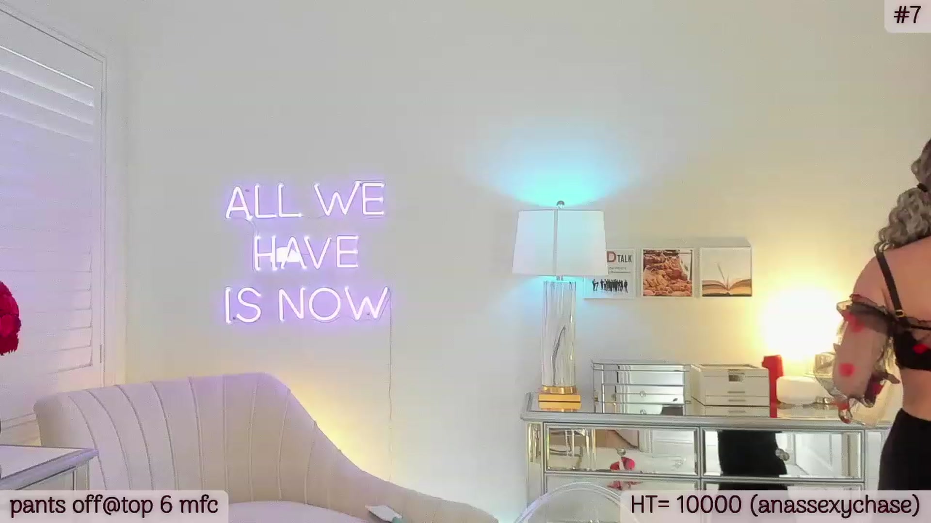Gallery image thumbnail from A_Cult's myfreecams stream on, 03/29/2023, 01:55 image 18 of 20