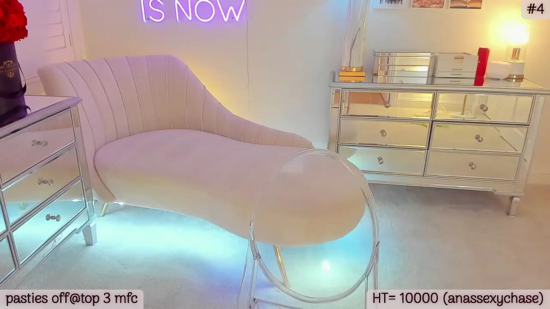 Gallery image thumbnail from A_Cult's myfreecams stream on, 04/16/2023, 02:14 image 17 of 20