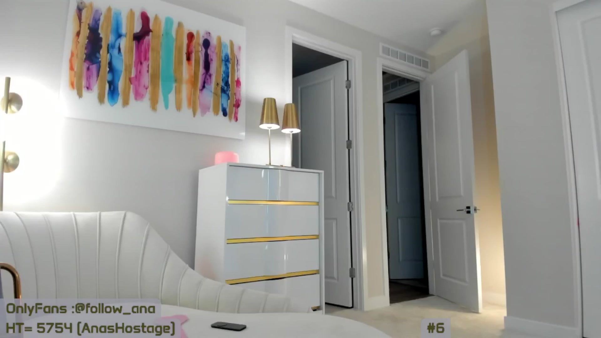 Gallery image thumbnail from A_Cult's myfreecams stream on, 12/08/2024, 07:14 image 16 of 20