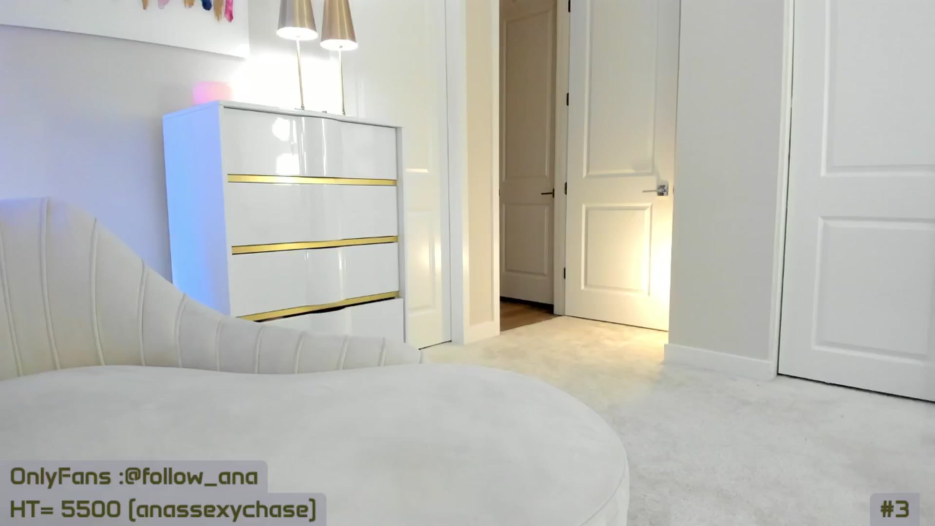 Gallery image thumbnail from A_Cult's myfreecams stream on, 12/18/2024, 04:19 image 10 of 20