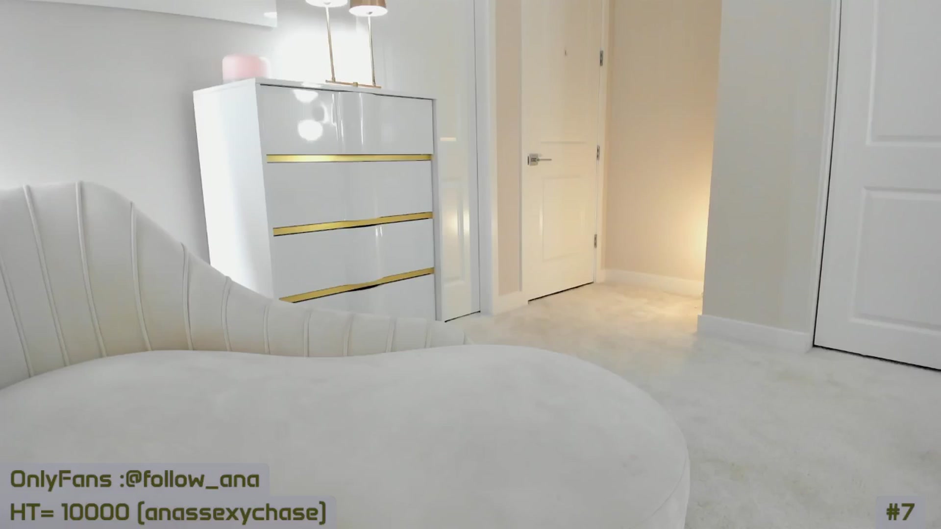 Gallery image thumbnail from A_Cult's myfreecams stream on, 01/01/2025, 06:14 image 11 of 20