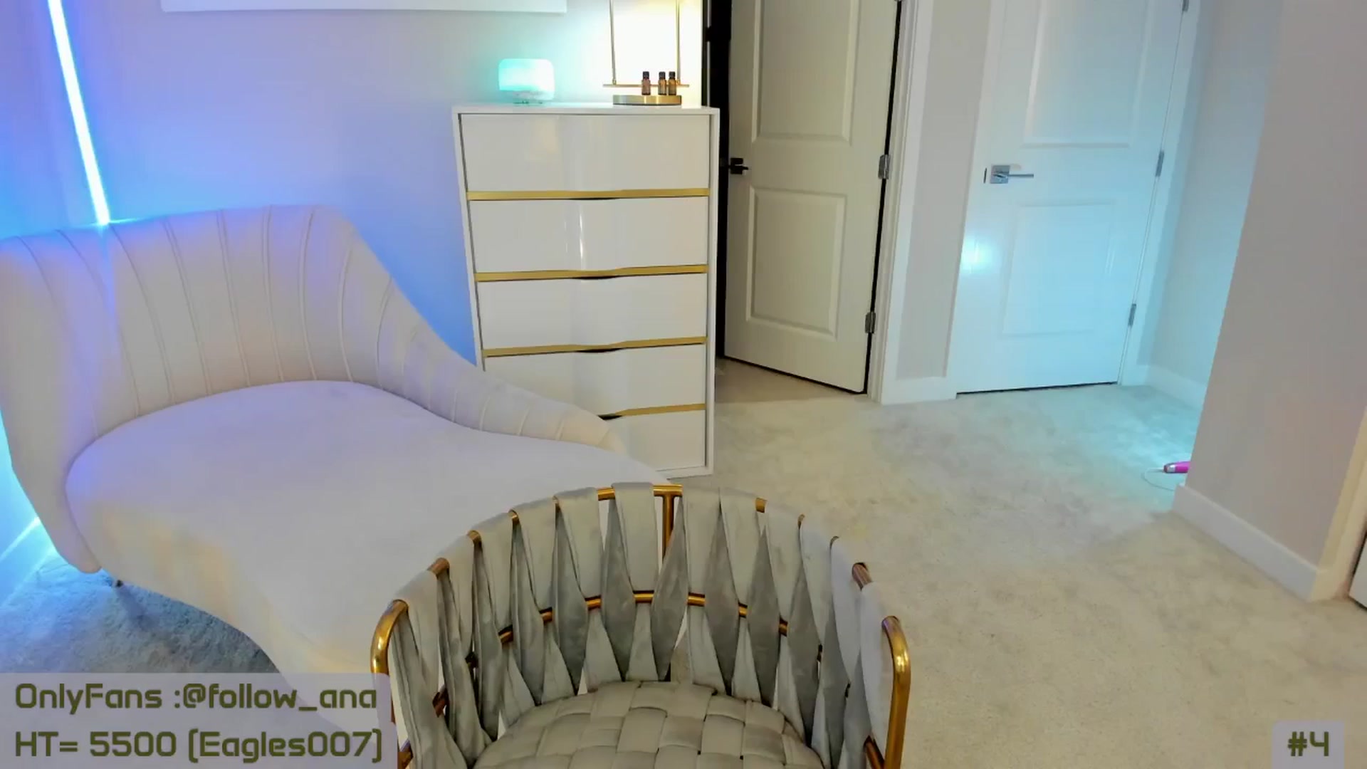 Gallery image thumbnail from A_Cult's myfreecams stream on, 02/02/2025, 06:13 image 20 of 20