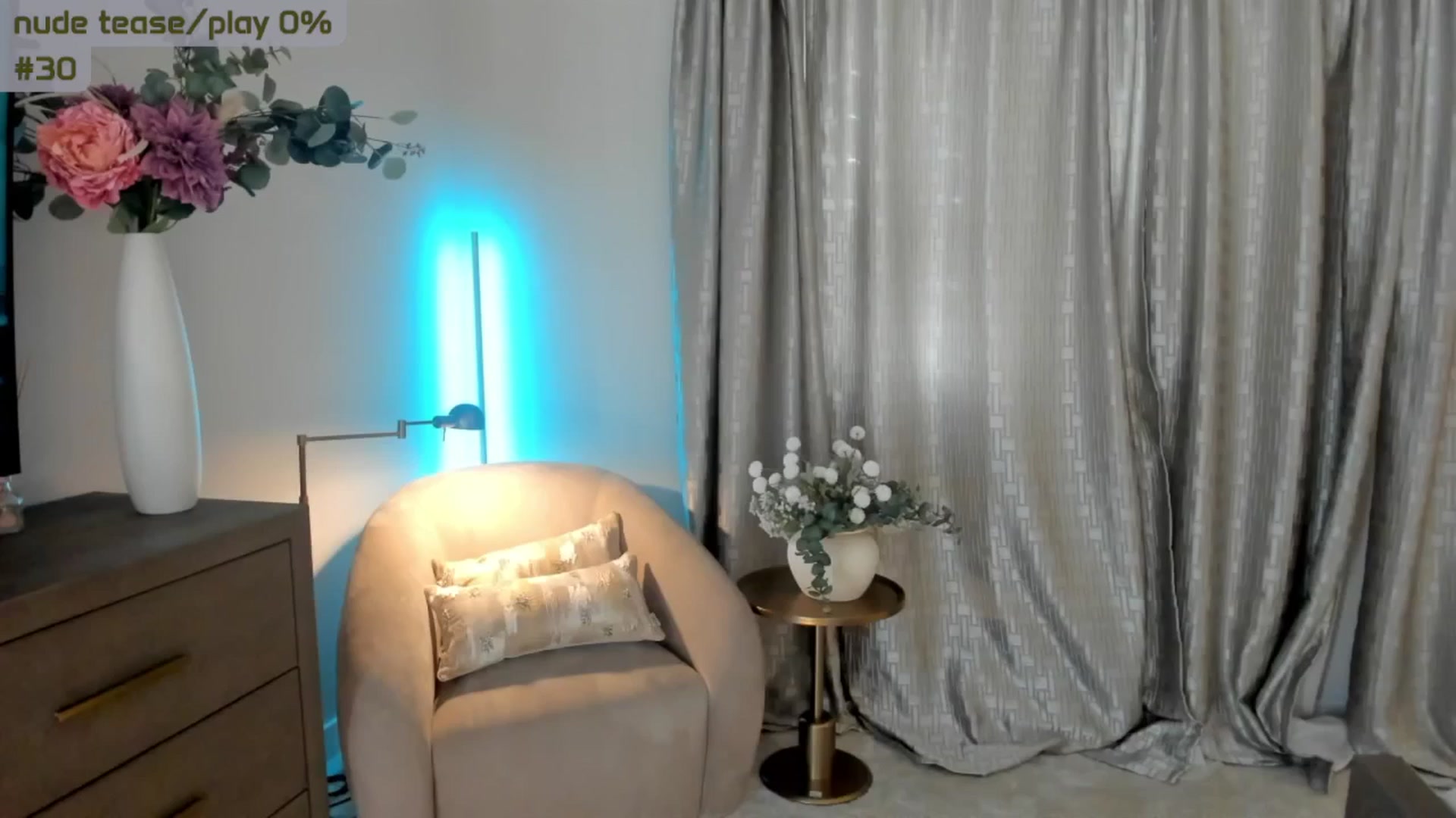 Gallery image thumbnail from A_Cult's myfreecams stream on, 04/07/2025, 24:01 image 1 of 20