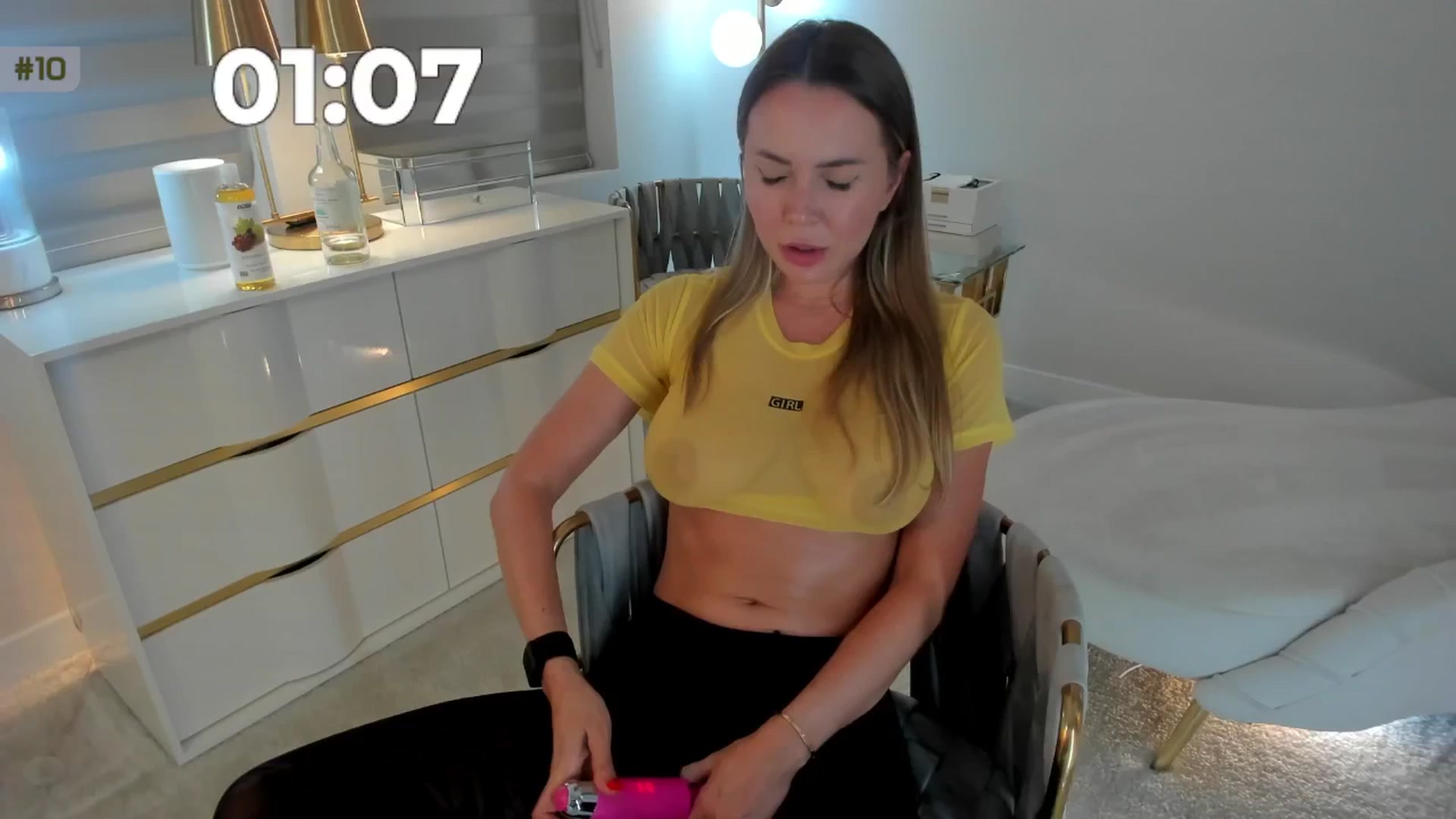 Gallery image thumbnail from A_Cult's myfreecams stream on, 04/10/2025, 04:12 image 19 of 20