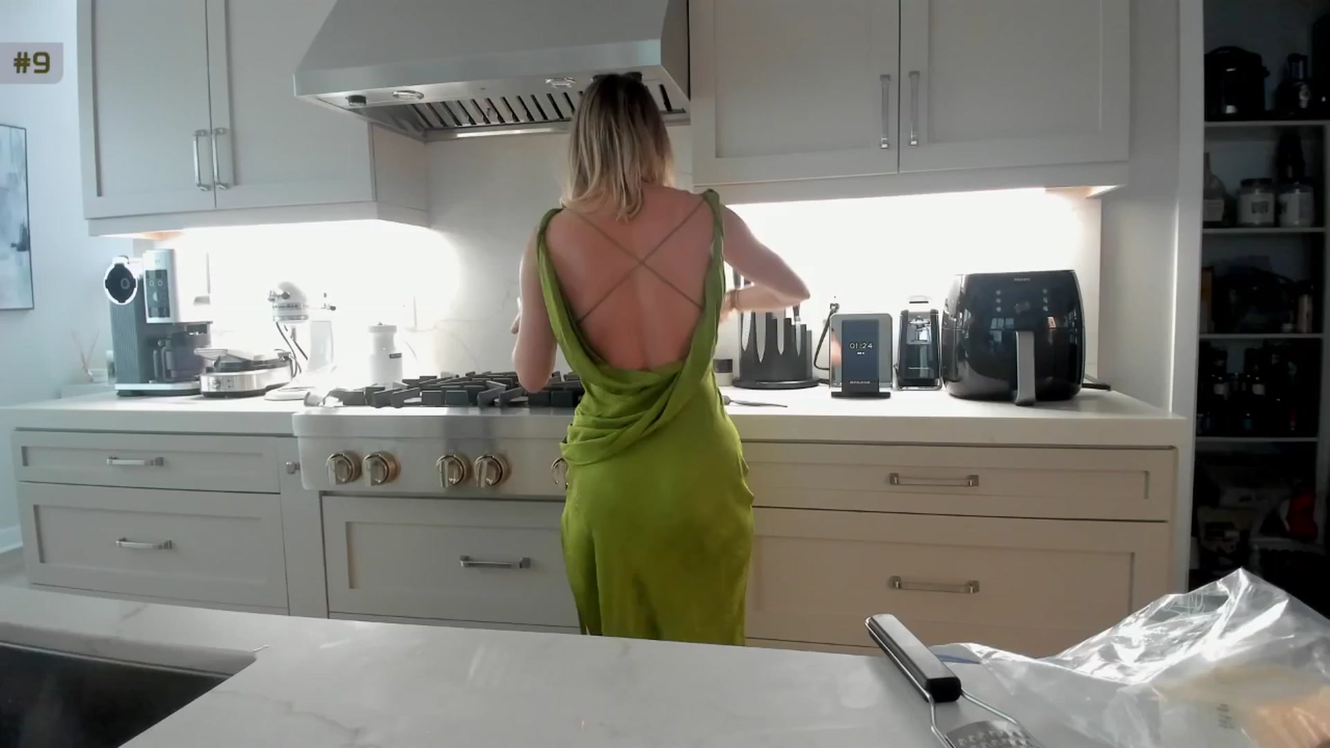 Gallery image thumbnail from A_Cult's myfreecams stream on, 06/15/2025, 03:50 image 10 of 20