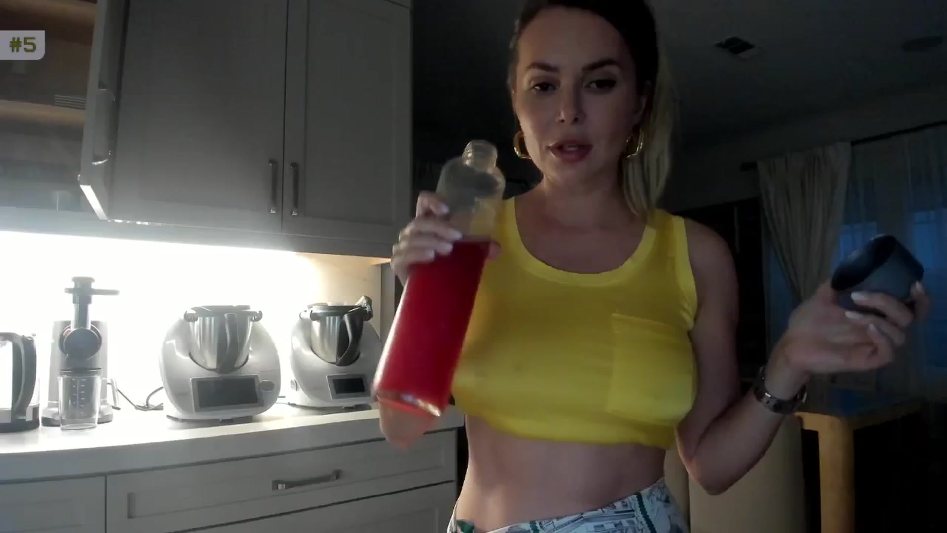Gallery image thumbnail from A_Cult's myfreecams stream on, 08/15/2025, 04:47 image 12 of 20