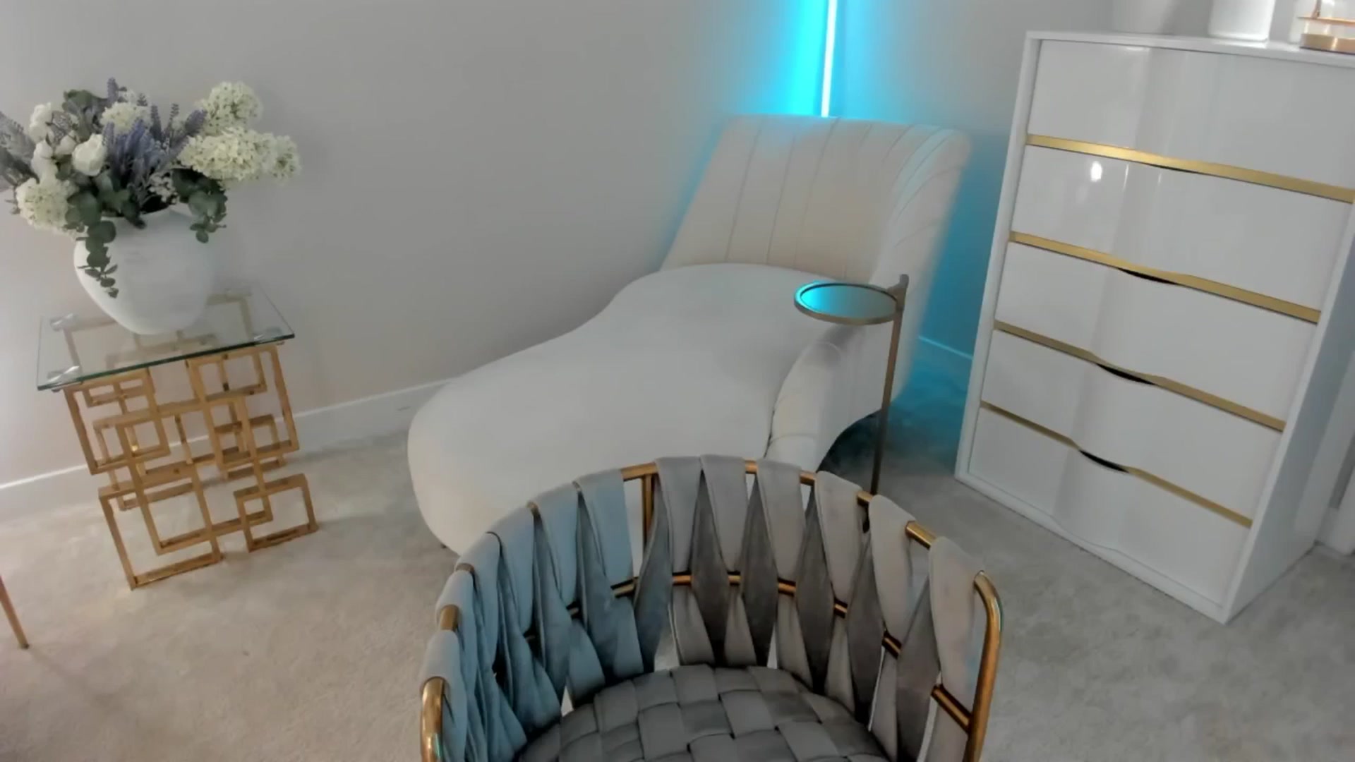 Gallery image thumbnail from A_Cult's myfreecams stream on, 11/14/2025, 05:10 image 1 of 20