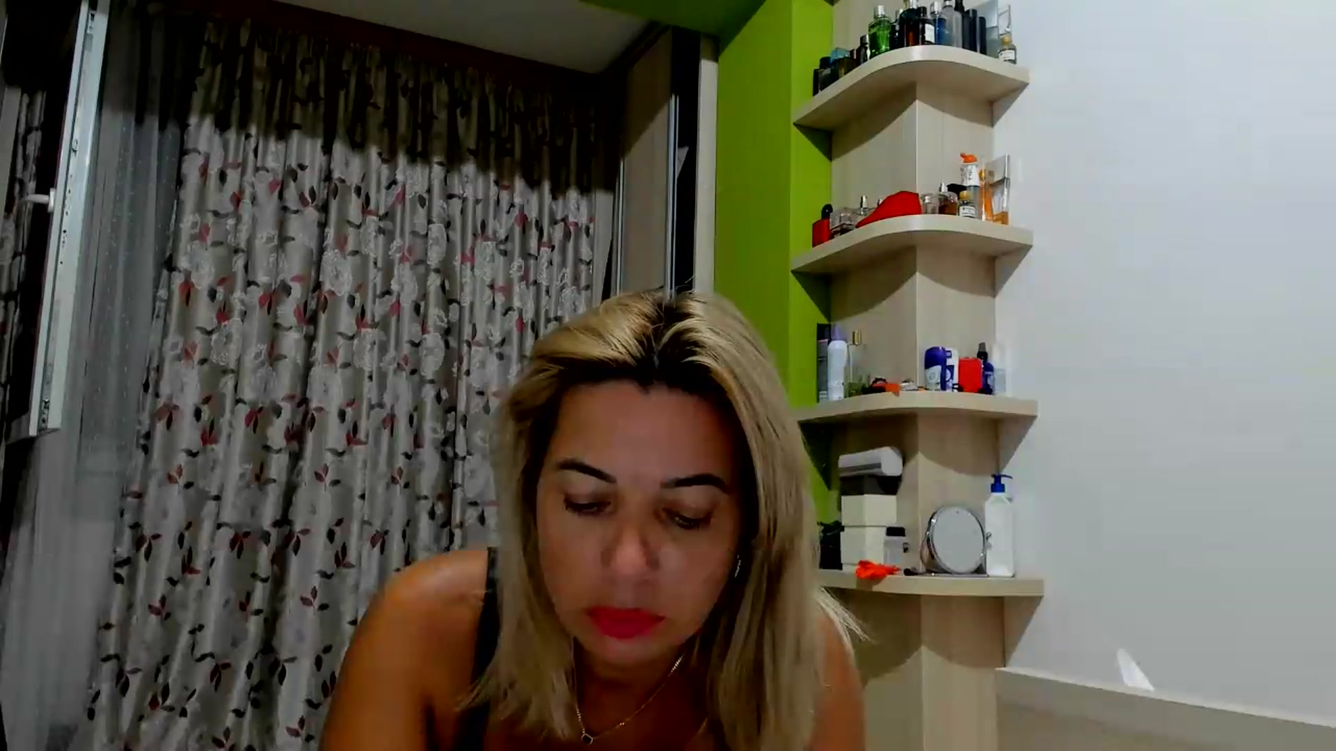 Gallery image thumbnail from A_Happy_Place's myfreecams stream on, 07/03/2026, 20:27 image 18 of 20