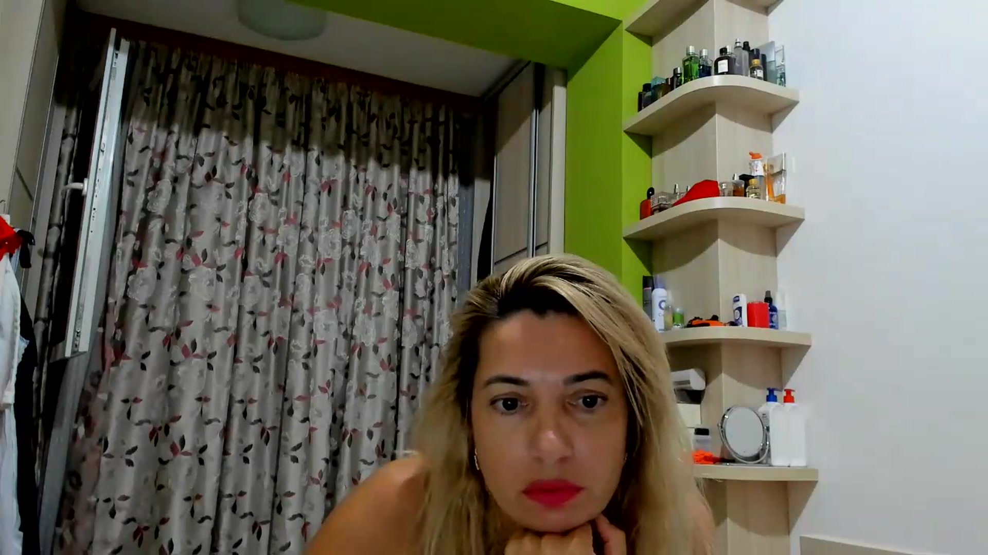 Gallery image thumbnail from A_Happy_Place's myfreecams stream on, 07/17/2026, 20:30 image 4 of 20