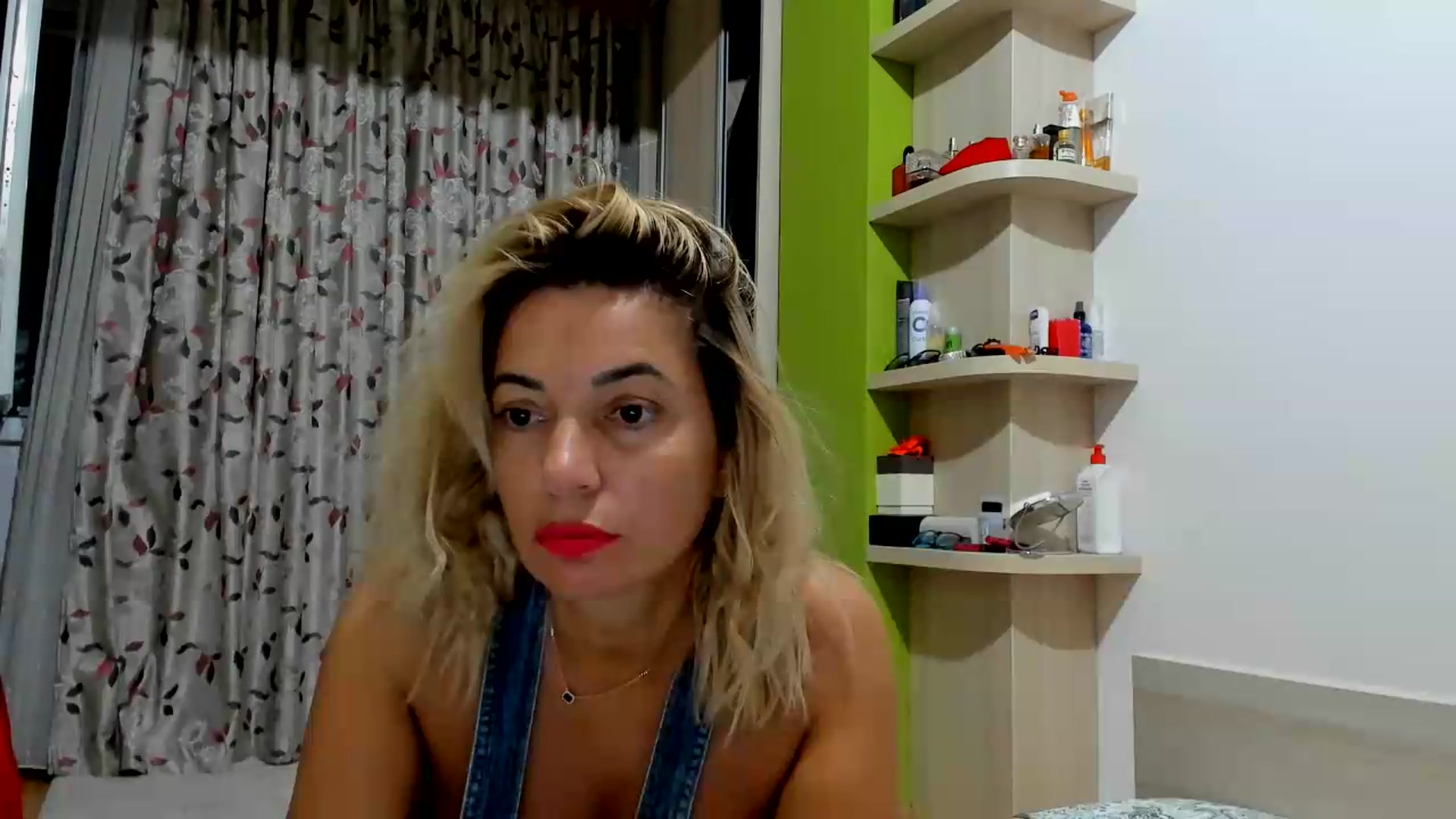 Gallery image thumbnail from A_Happy_Place's myfreecams stream on, 08/03/2026, 20:38 image 19 of 20