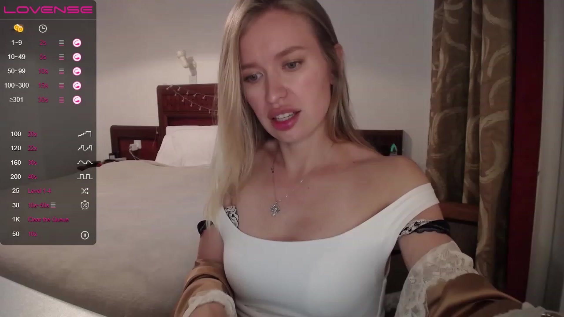 Gallery image thumbnail from A_L_Y's myfreecams stream on, 11/24/2022, 12:51 image 3 of 20