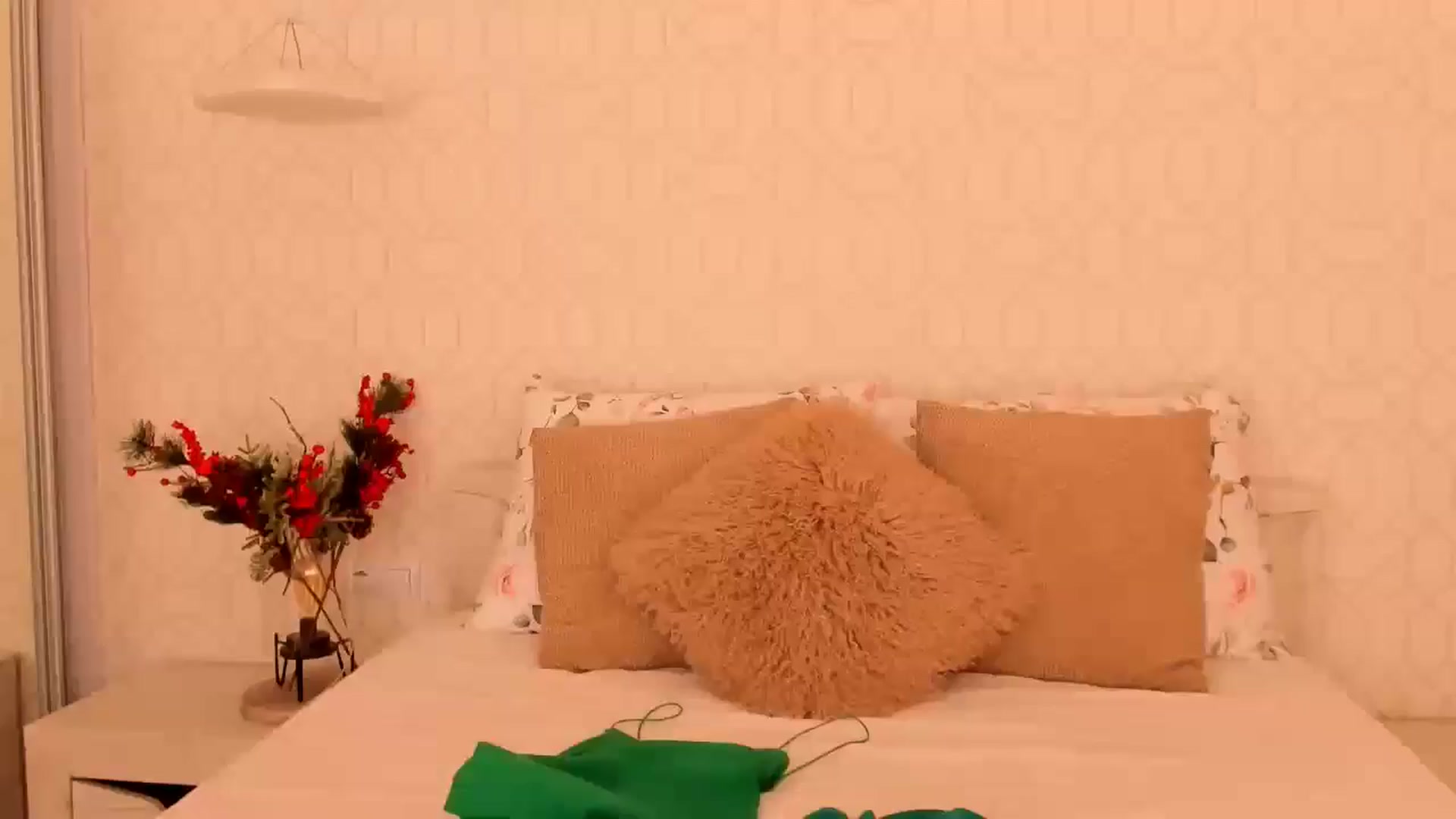 Gallery image thumbnail from A_N_A__'s myfreecams stream on, 01/04/2025, 17:02 image 9 of 20