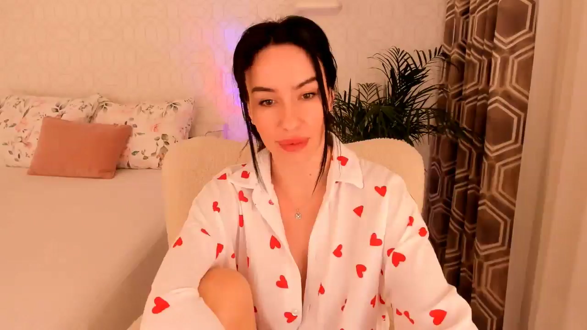 Gallery image thumbnail from A_N_A__'s myfreecams stream on, 01/24/2025, 08:59 image 10 of 20