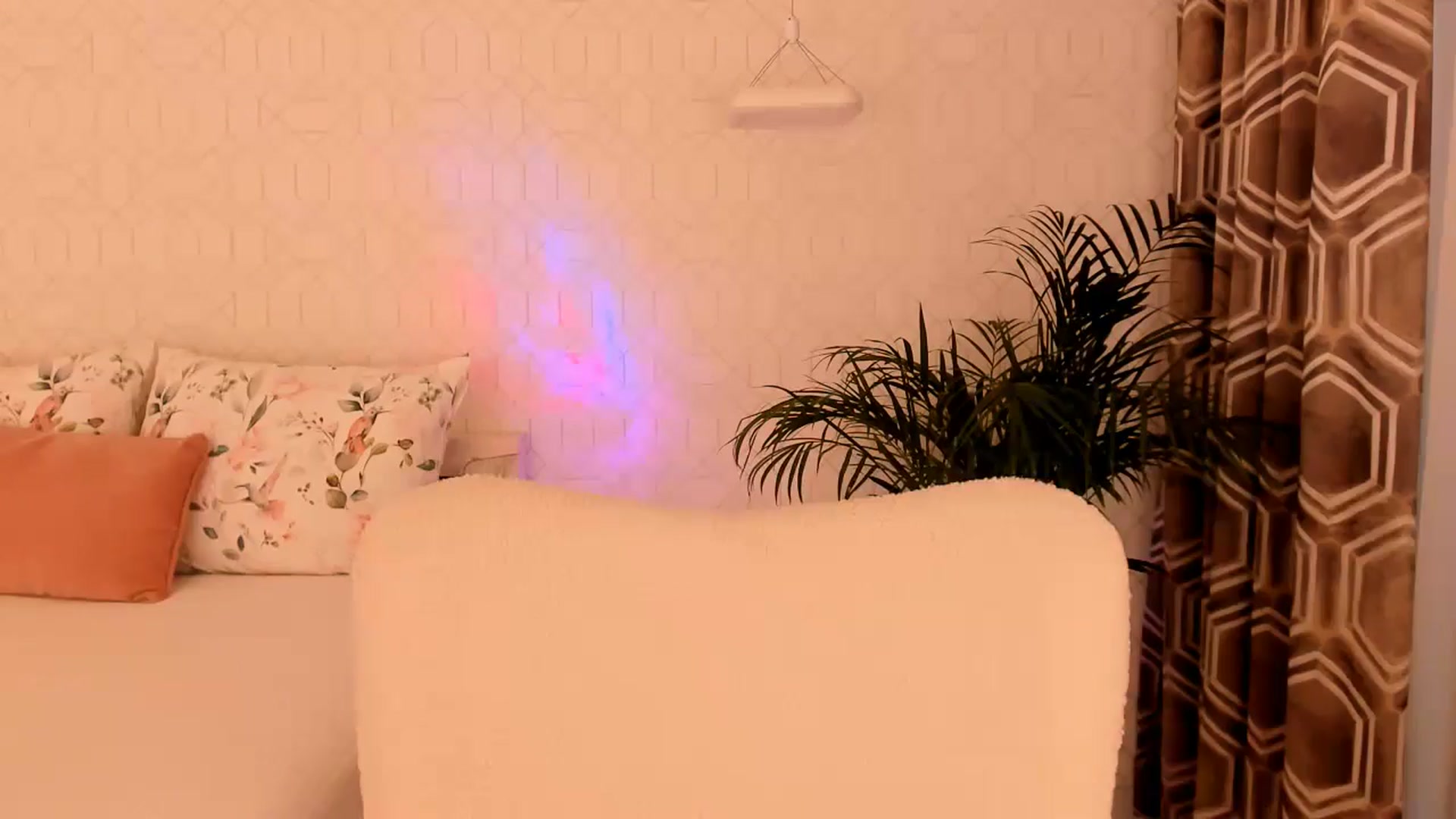 Gallery image thumbnail from A_N_A__'s myfreecams stream on, 01/25/2025, 08:19 image 10 of 20