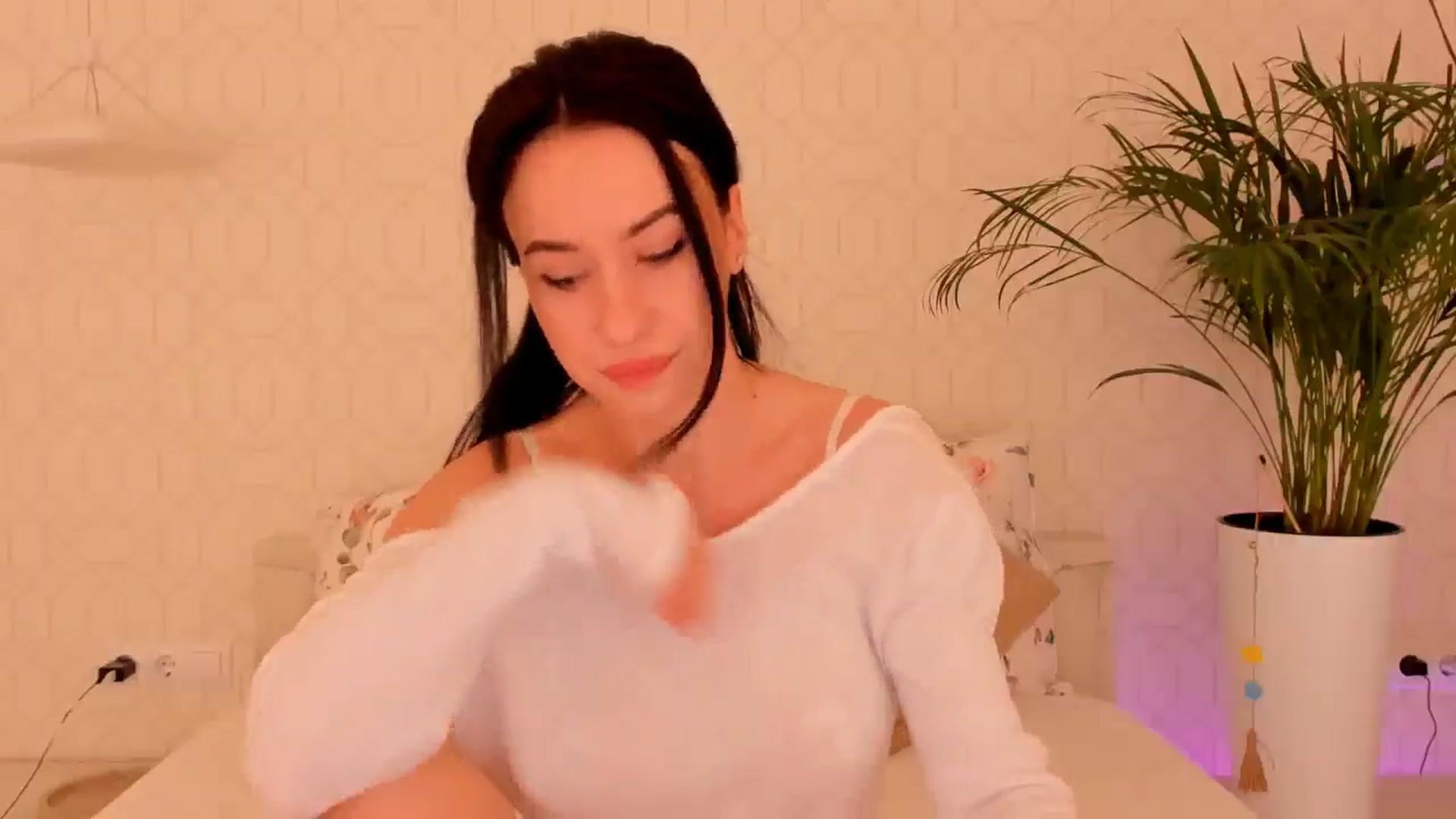 Gallery image thumbnail from A_N_A__'s myfreecams stream on, 03/14/2025, 05:56 image 7 of 20
