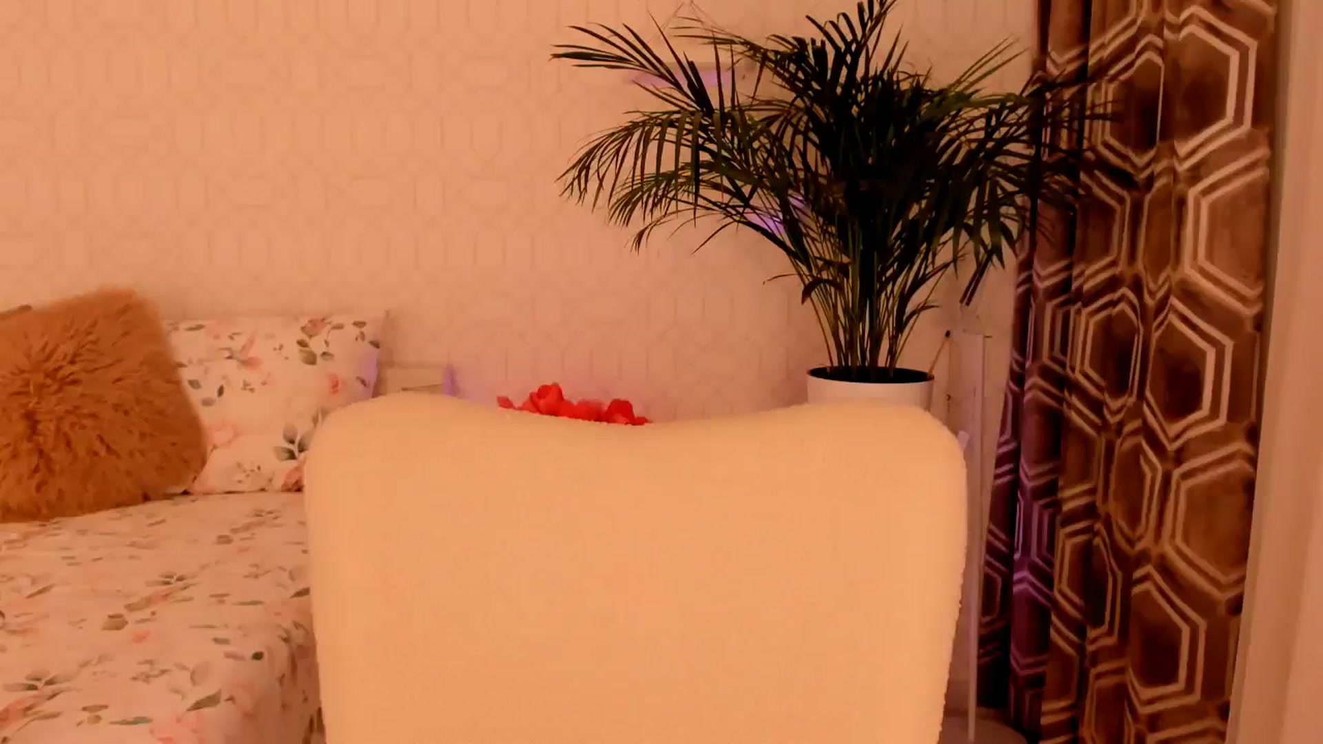 Gallery image thumbnail from A_N_A__'s myfreecams stream on, 03/22/2025, 19:42 image 5 of 20