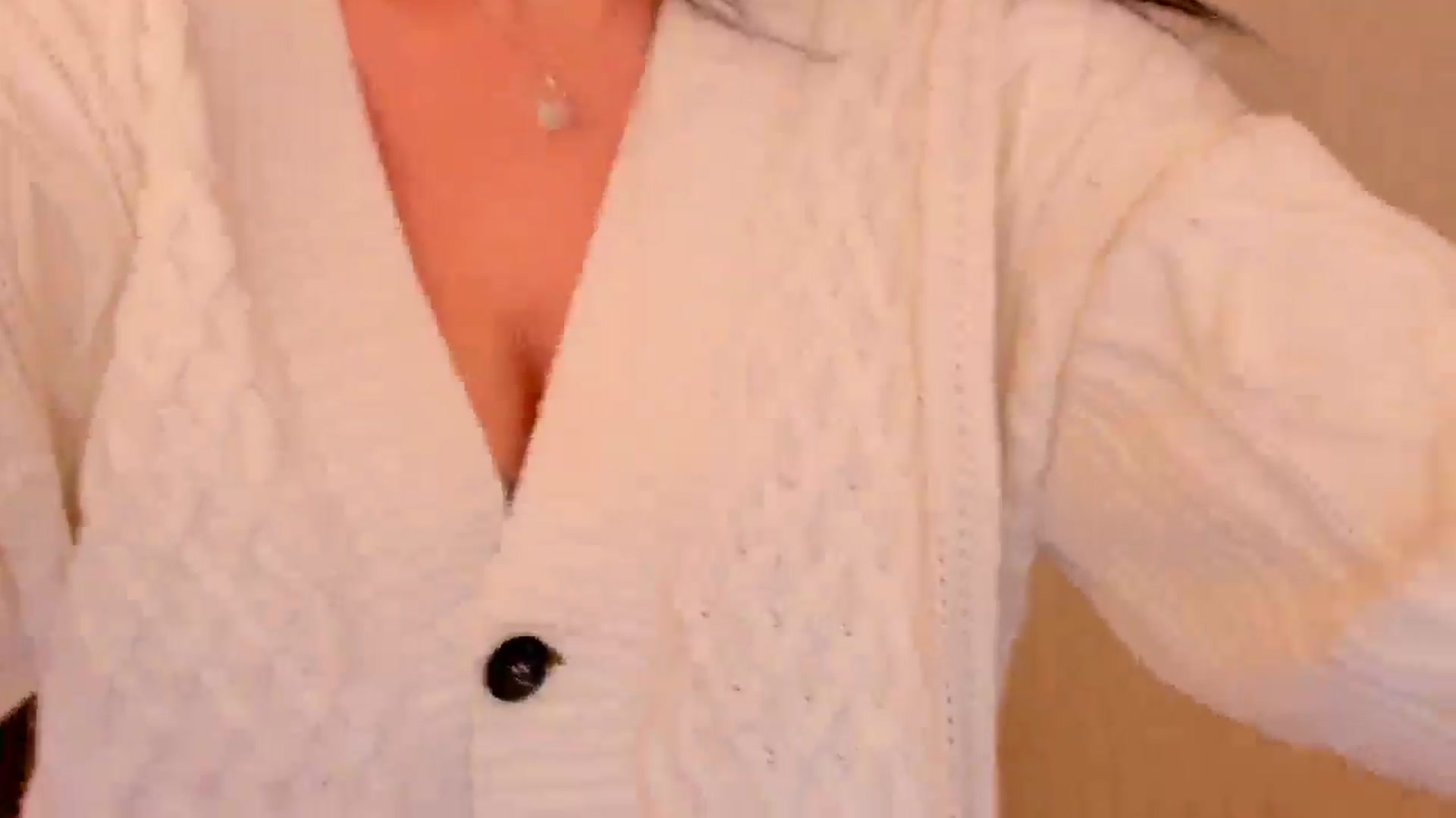 Gallery image thumbnail from A_N_A__'s myfreecams stream on, 04/11/2025, 06:55 image 10 of 20