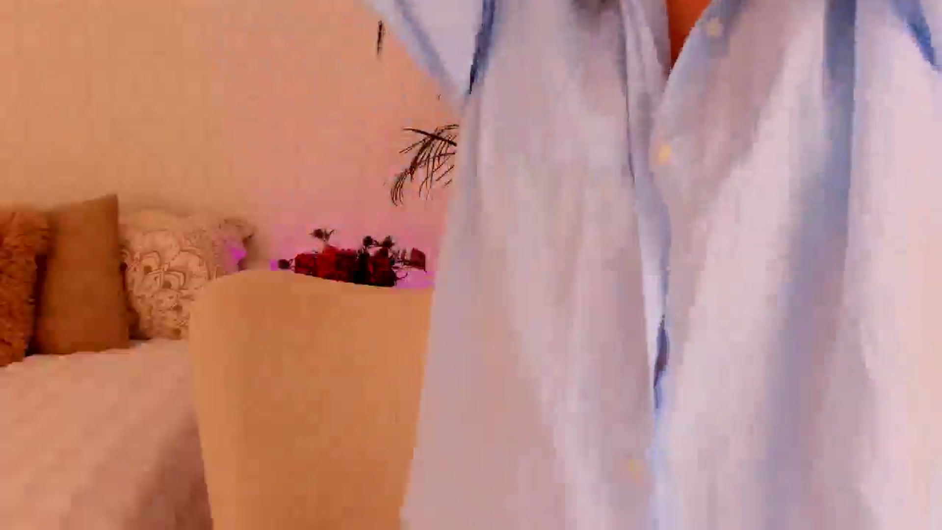 Gallery image thumbnail from A_N_A__'s myfreecams stream on, 05/12/2025, 06:24 image 2 of 20