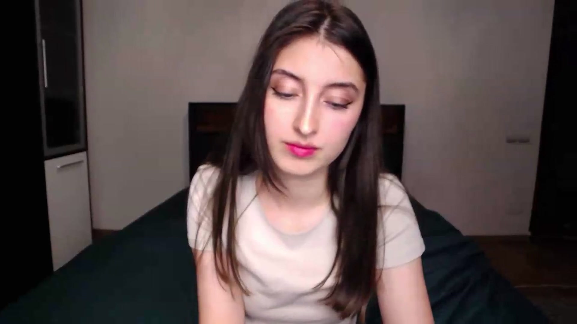 Gallery image thumbnail from A_Ria's myfreecams stream on, 04/30/2026, 19:18 image 9 of 20