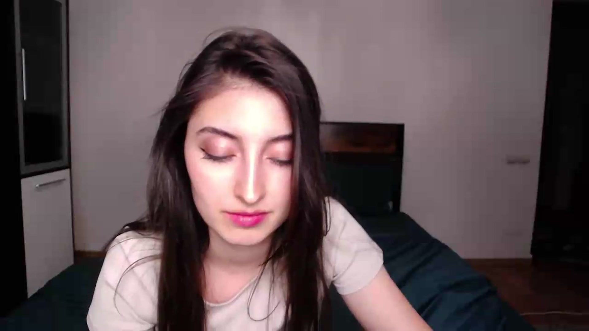 Gallery image thumbnail from A_Ria's myfreecams stream on, 04/30/2026, 21:45 image 11 of 20
