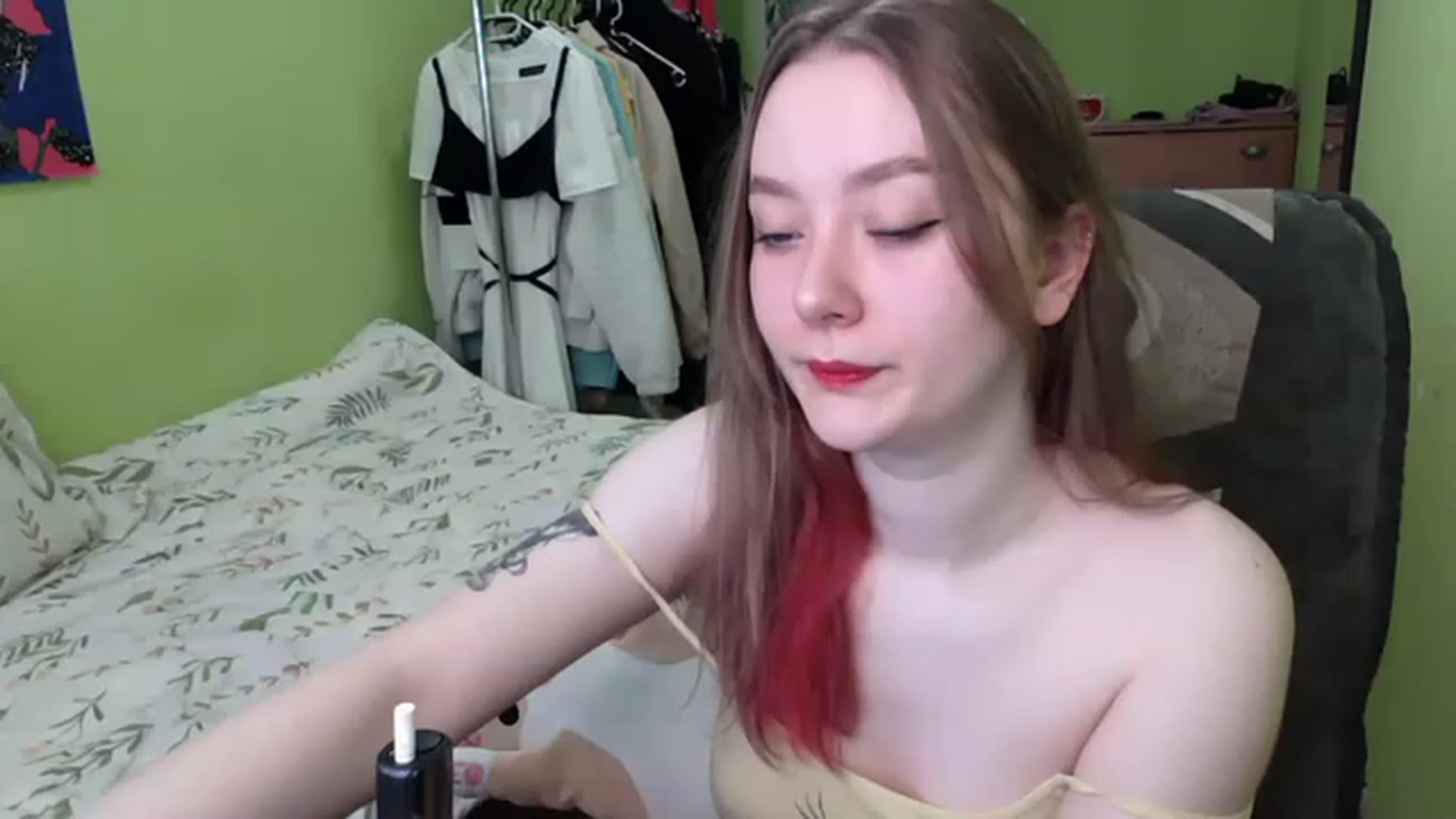 Gallery image thumbnail from A_Sophie's myfreecams stream on, 03/14/2023, 09:54 image 20 of 20