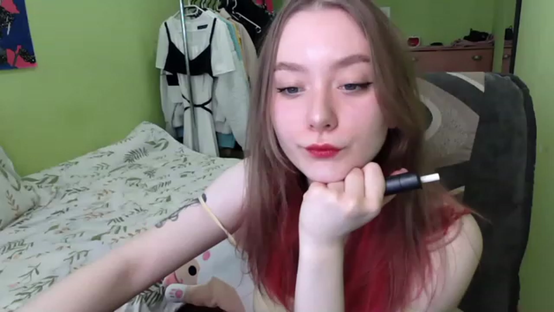 Gallery image thumbnail from A_Sophie's myfreecams stream on, 03/14/2023, 09:54 image 13 of 20