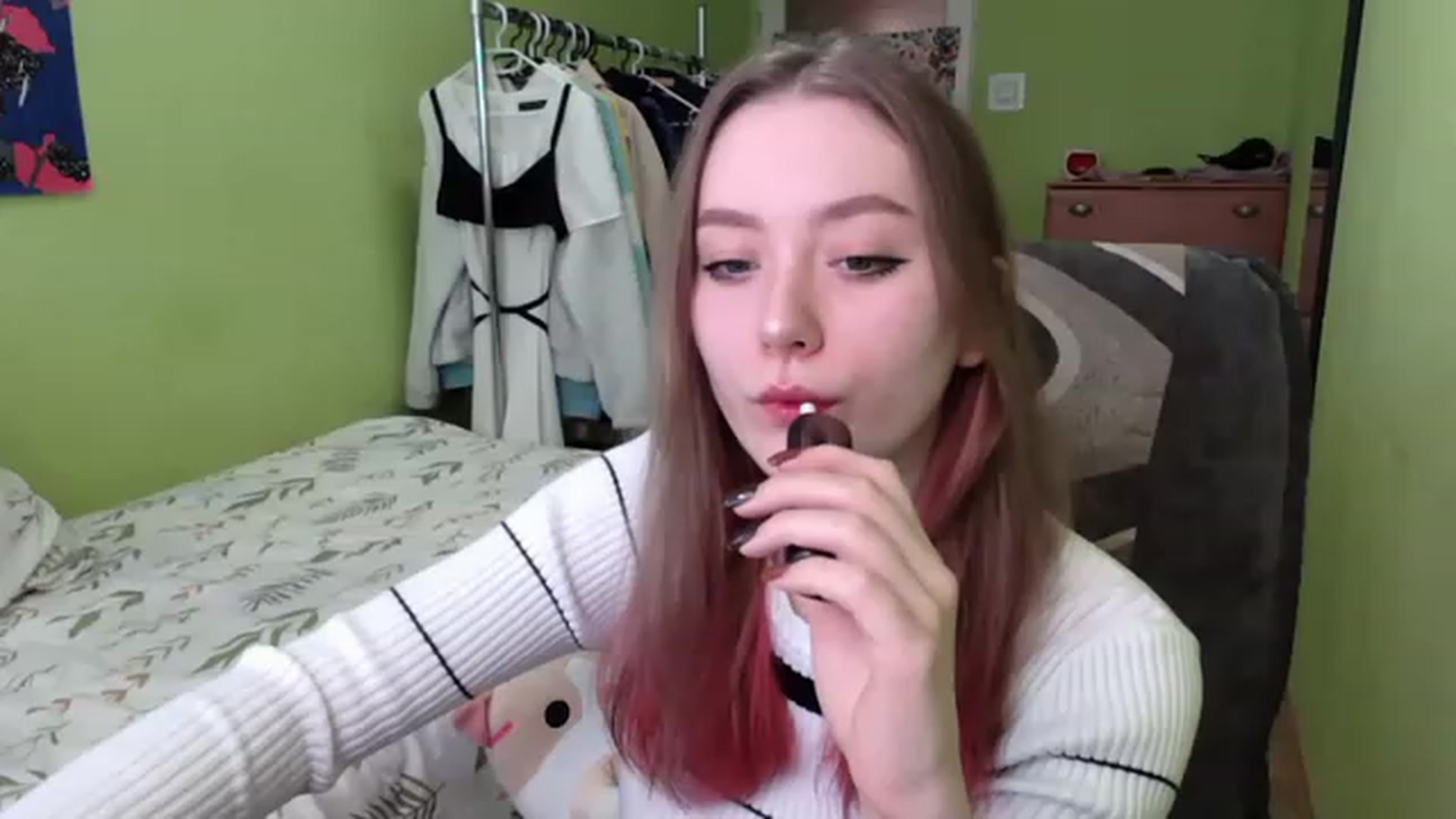 Gallery image thumbnail from A_Sophie's myfreecams stream on, 03/15/2023, 11:45 image 2 of 20