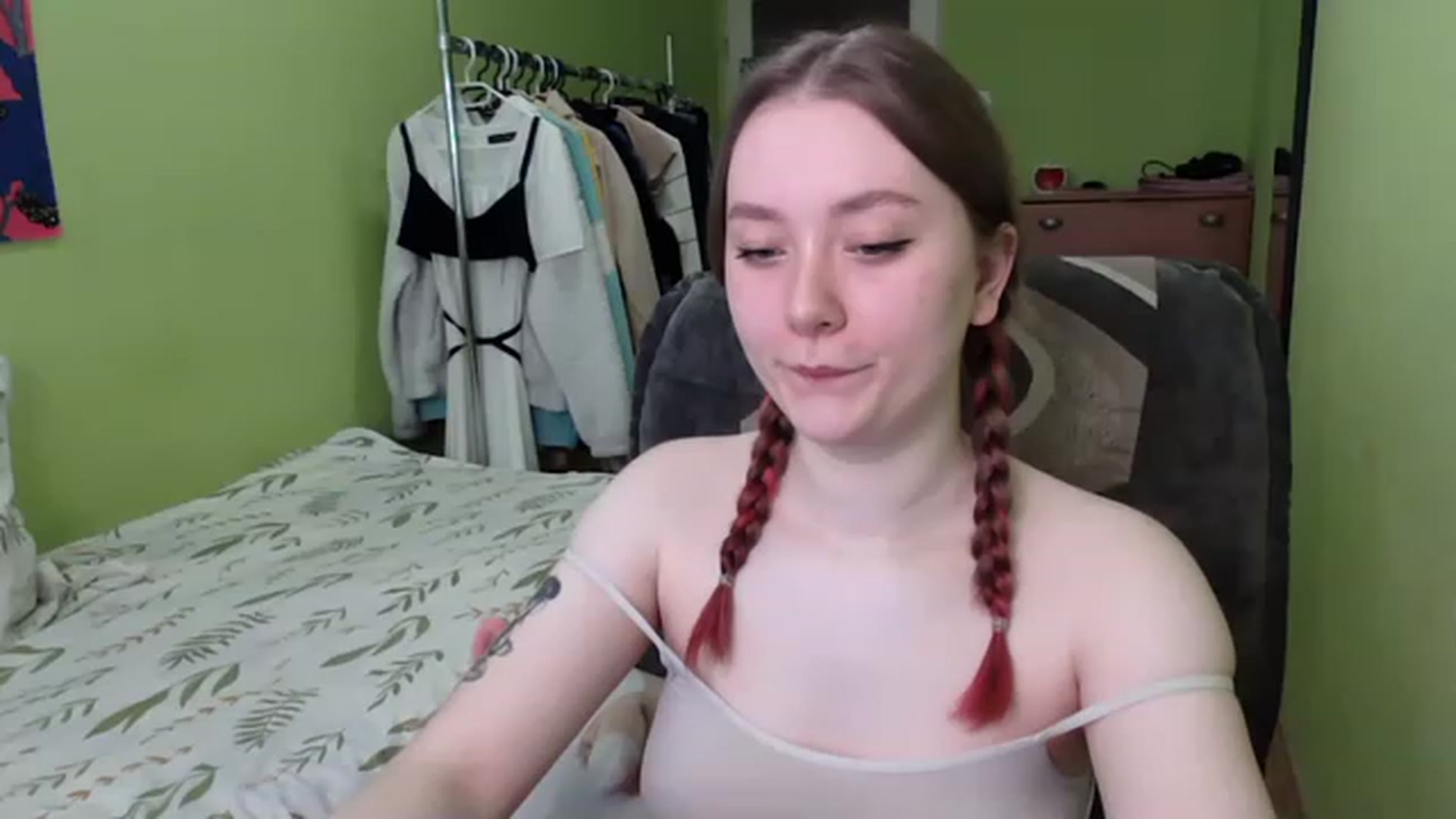 Gallery image thumbnail from A_Sophie's myfreecams stream on, 03/16/2023, 11:15 image 5 of 20