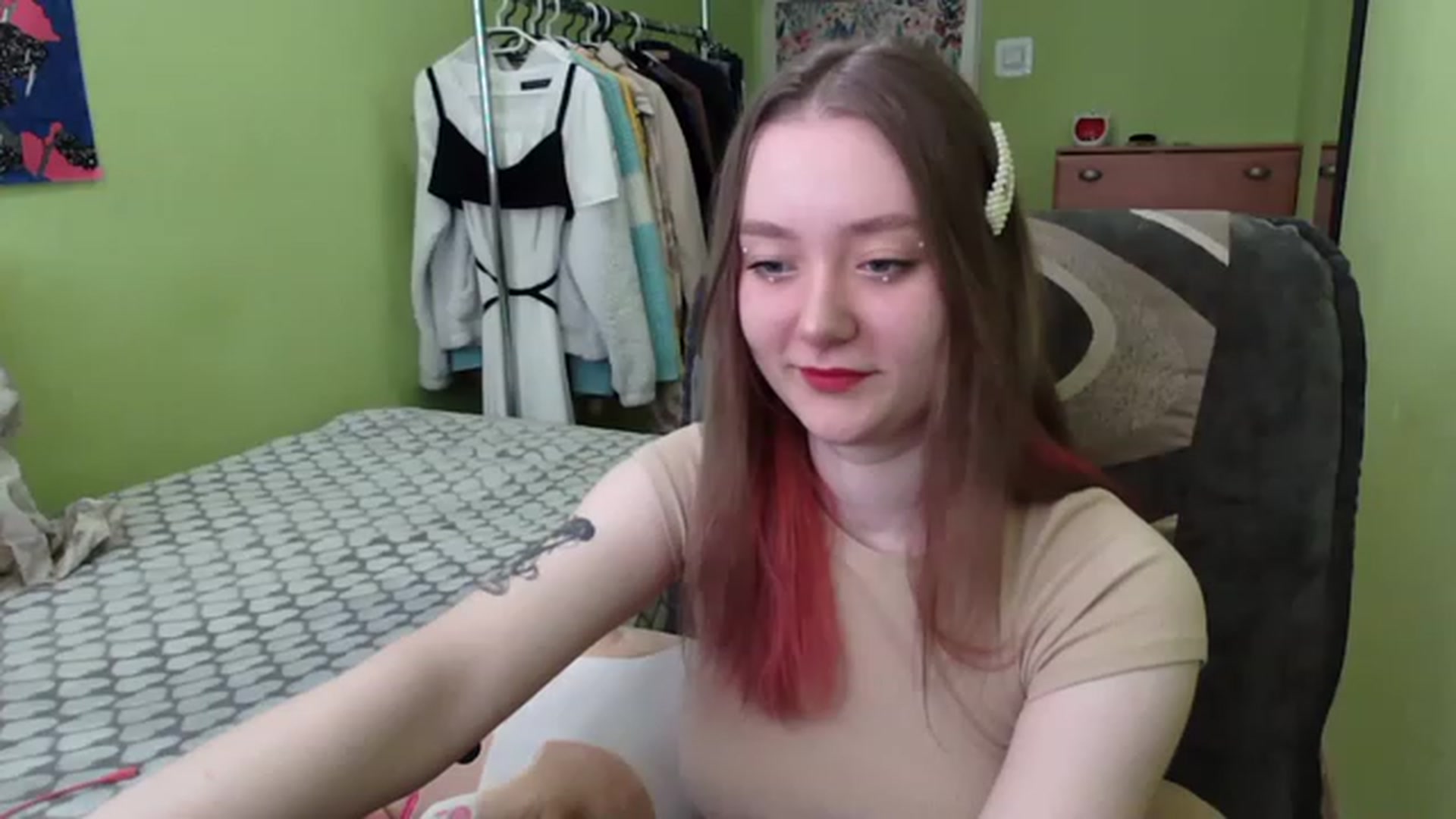 Gallery image thumbnail from A_Sophie's myfreecams stream on, 03/17/2023, 10:36 image 7 of 20