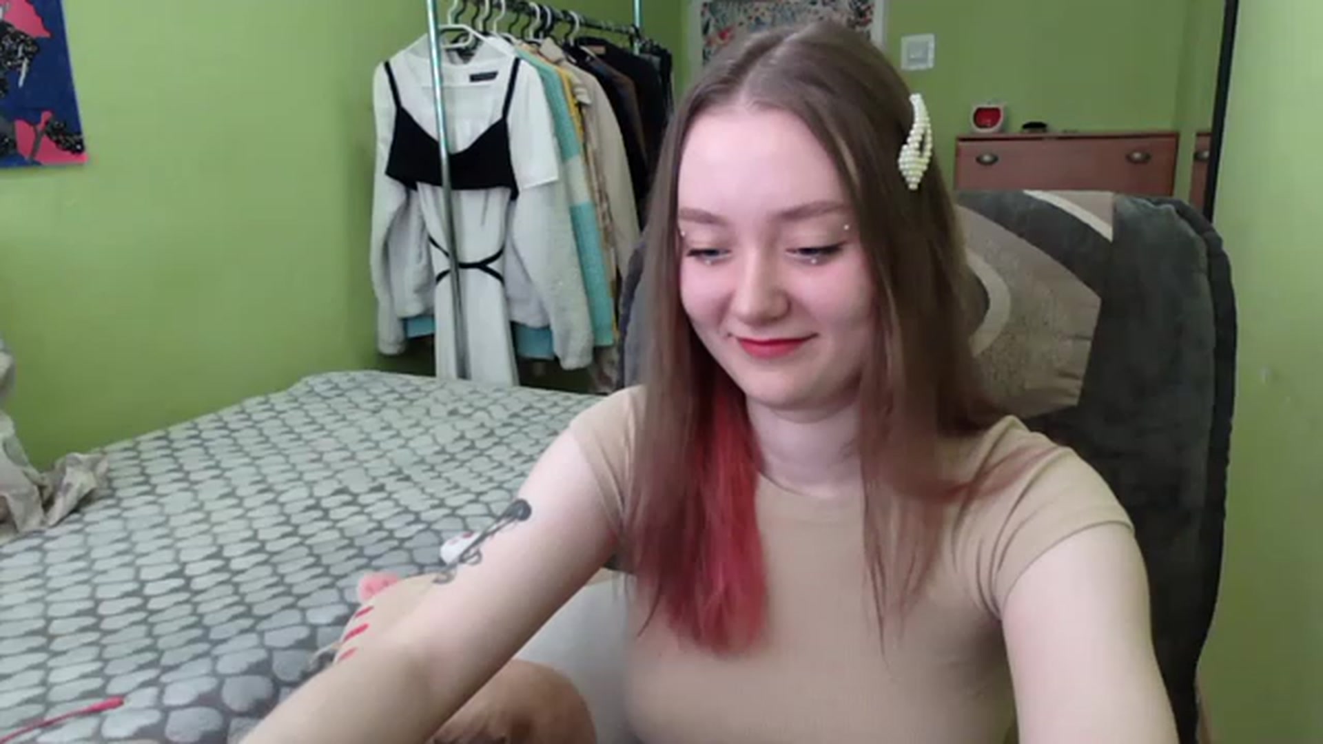 Gallery image thumbnail from A_Sophie's myfreecams stream on, 03/17/2023, 10:36 image 4 of 20