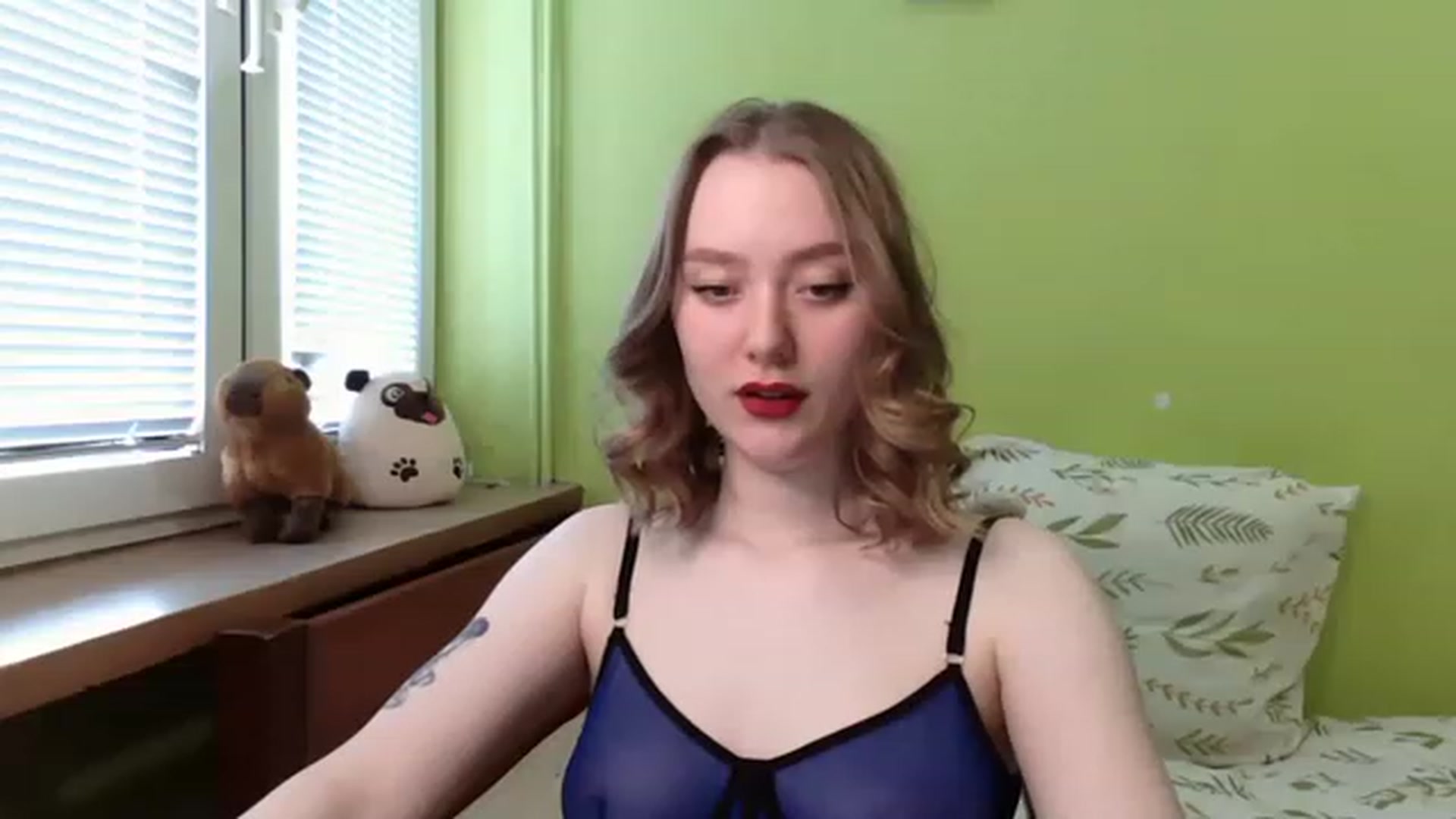 Gallery image thumbnail from A_Sophie's myfreecams stream on, 06/04/2023, 12:30 image 10 of 20