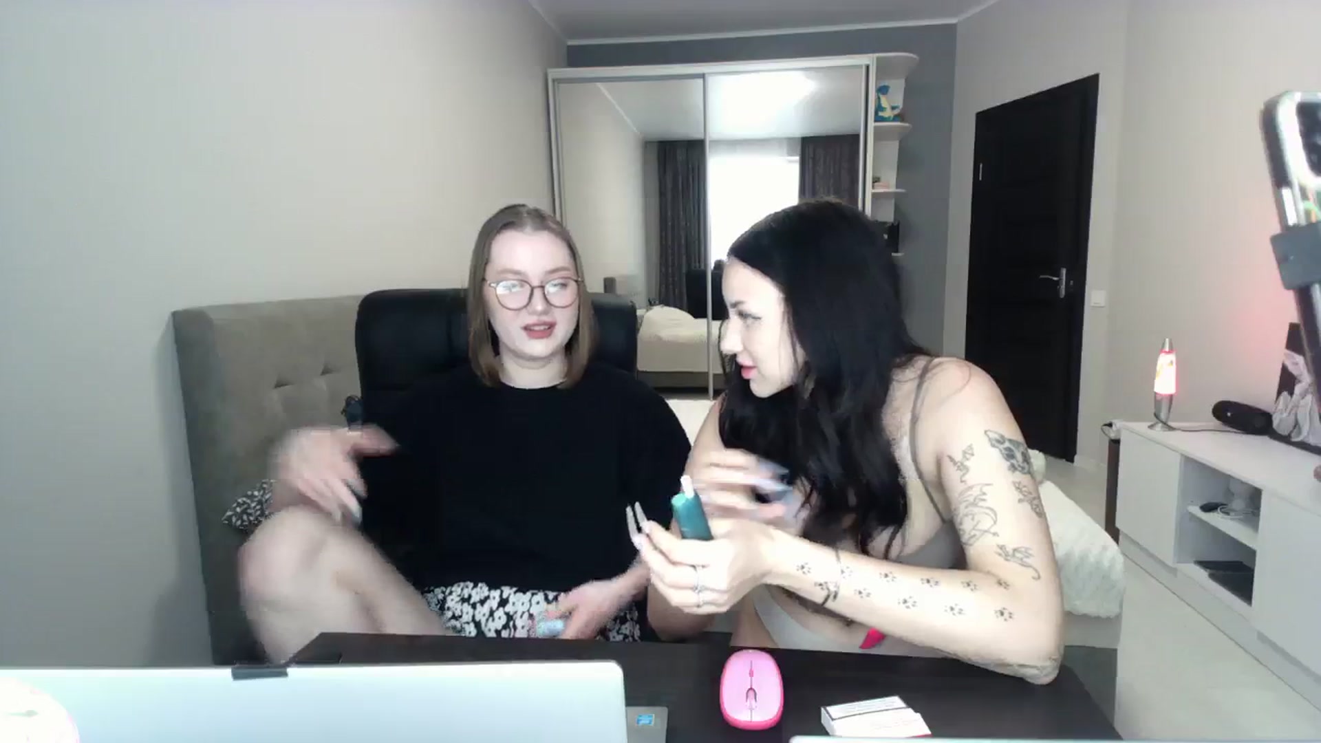 Gallery image thumbnail from A_Sophie's myfreecams stream on, 02/11/2024, 14:29 image 11 of 20