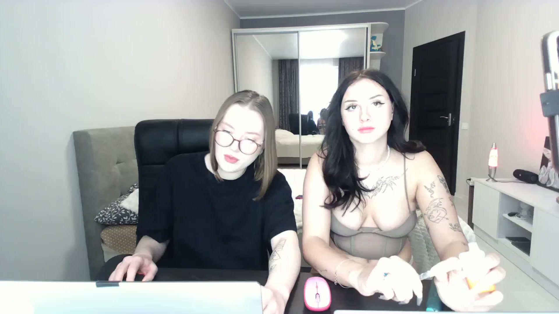 Gallery image thumbnail from A_Sophie's myfreecams stream on, 02/11/2024, 14:29 image 9 of 20